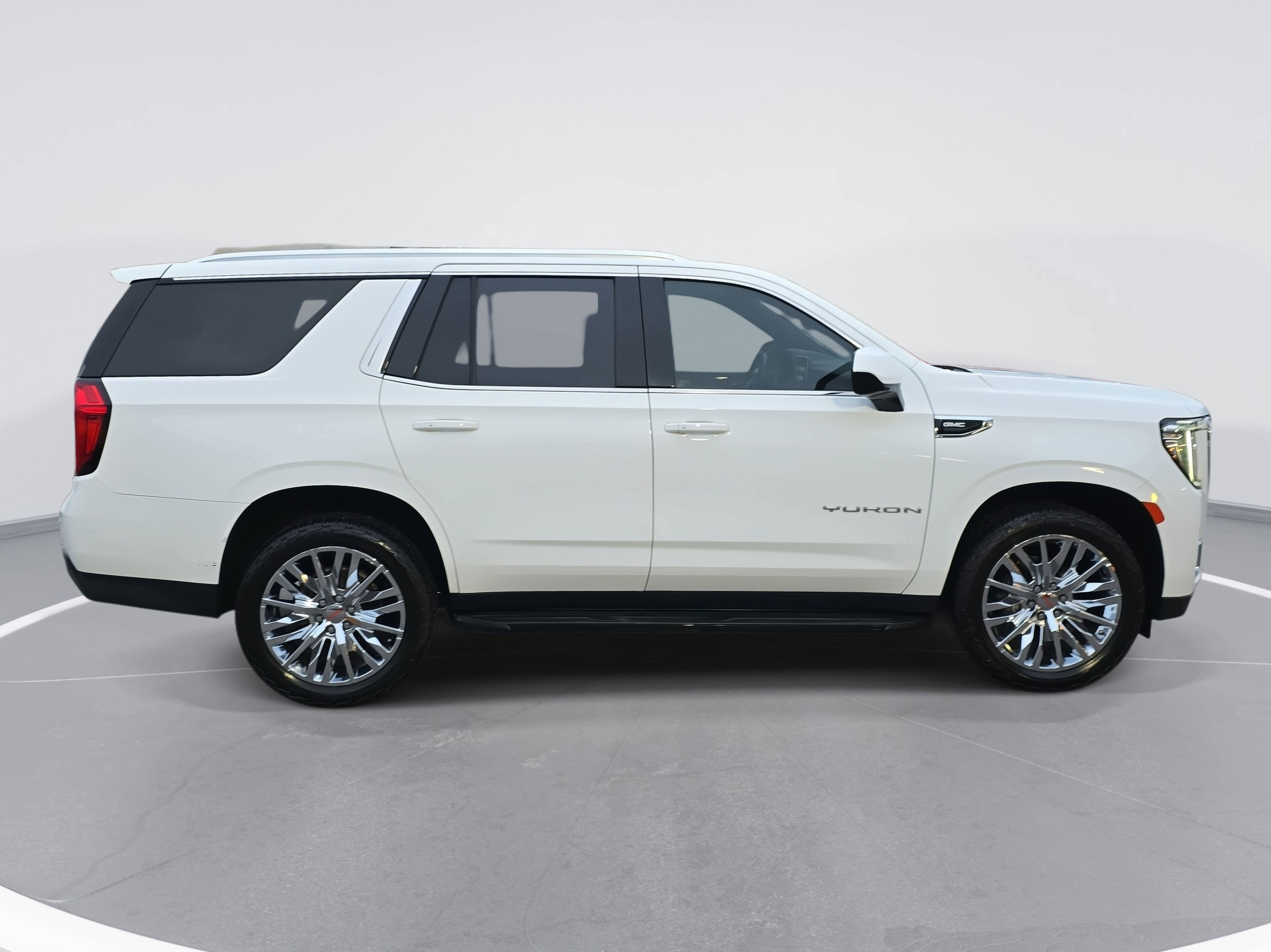 2021 GMC Yukon SLE
