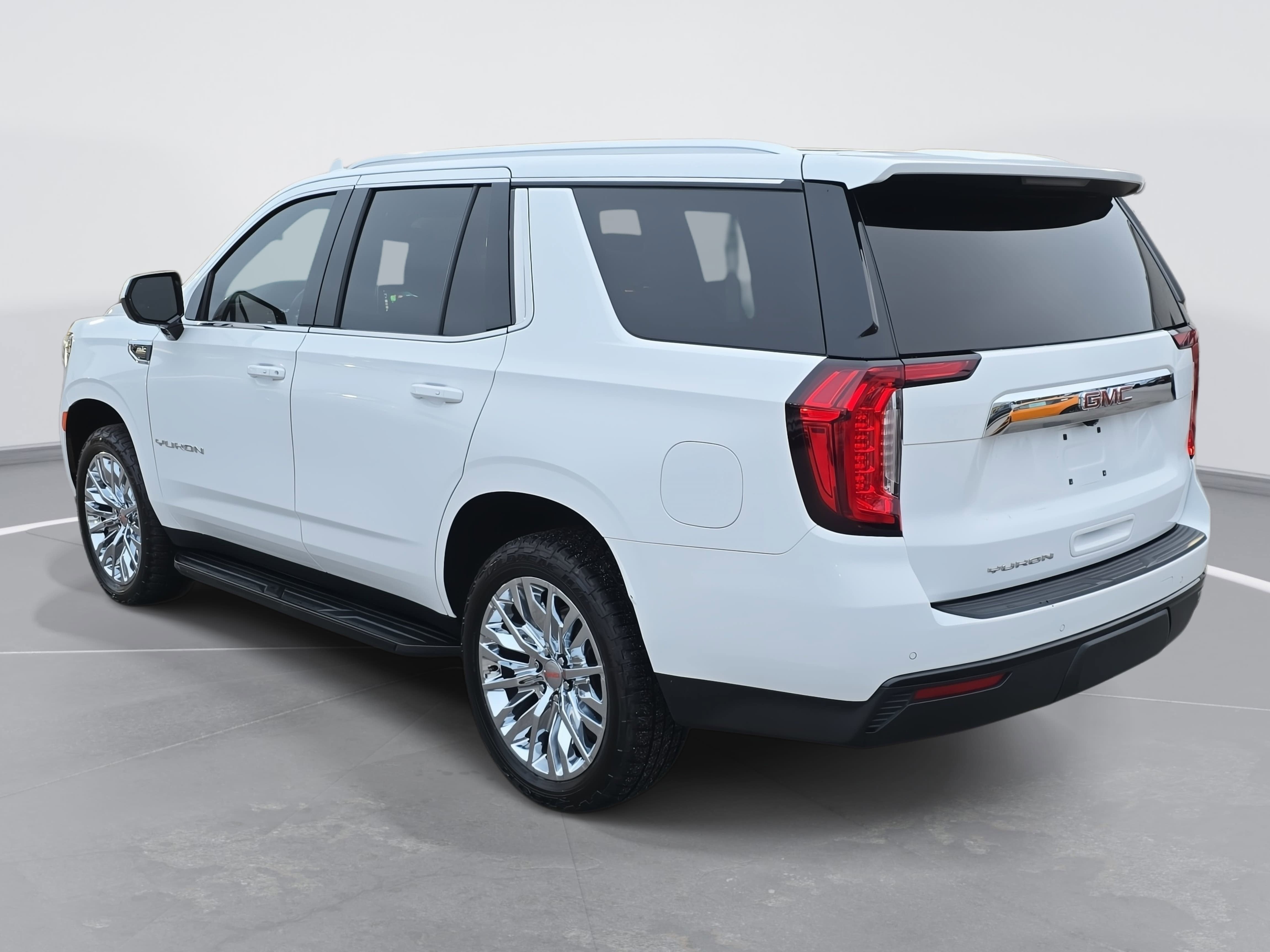 2021 GMC Yukon SLE