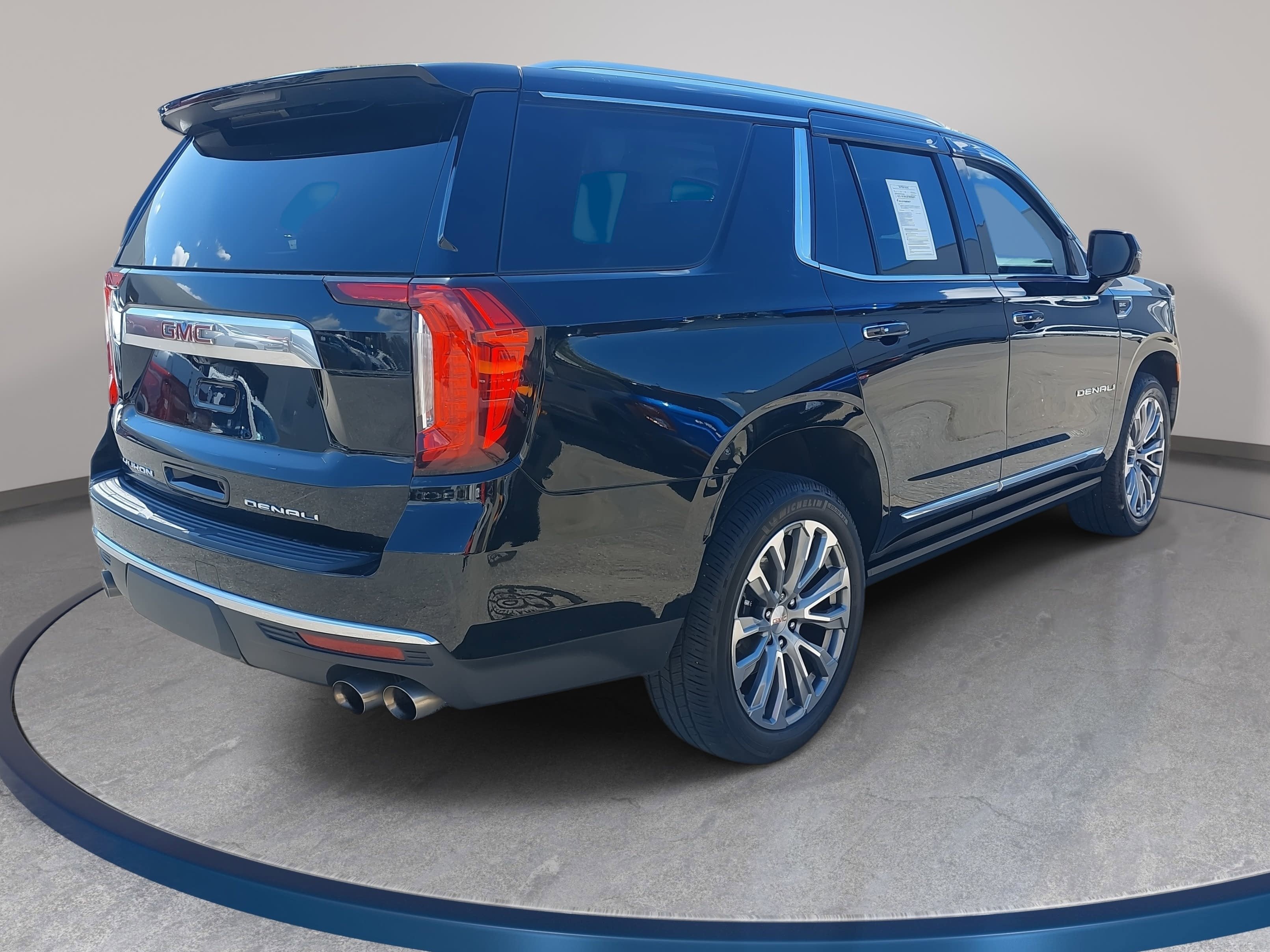 2022 GMC Yukon Denali