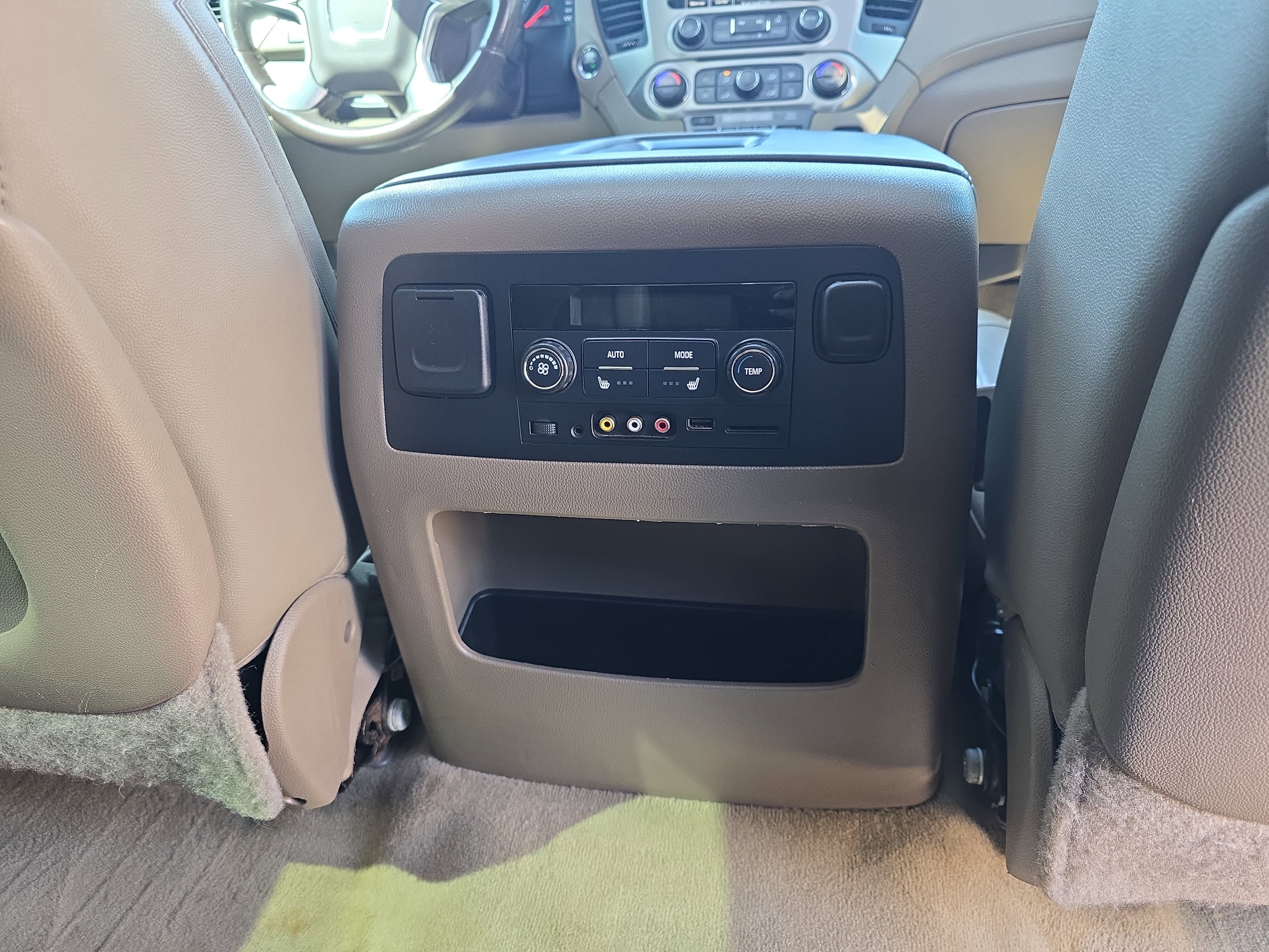 2015 GMC Yukon XL SLT