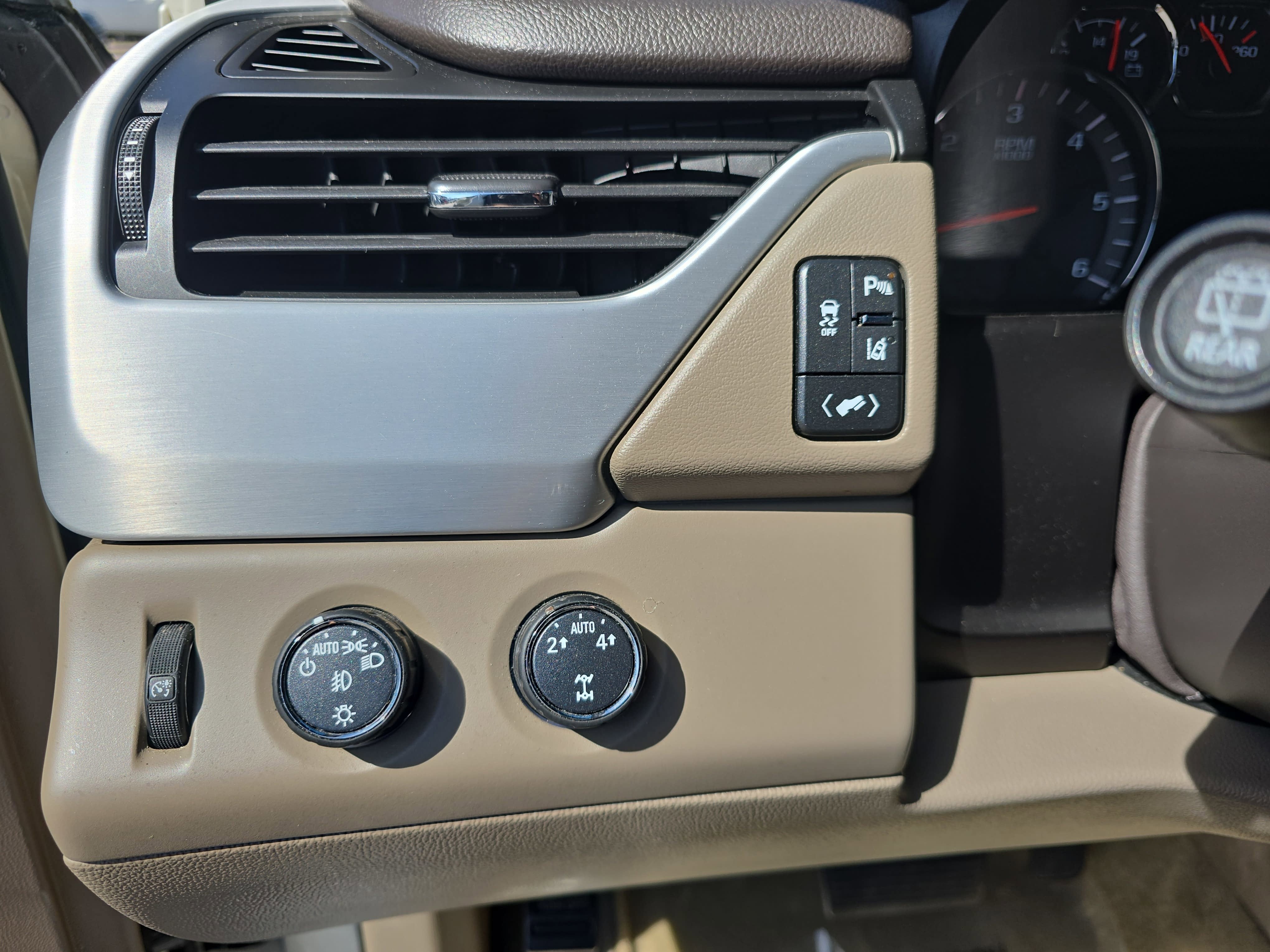 2015 GMC Yukon XL SLT