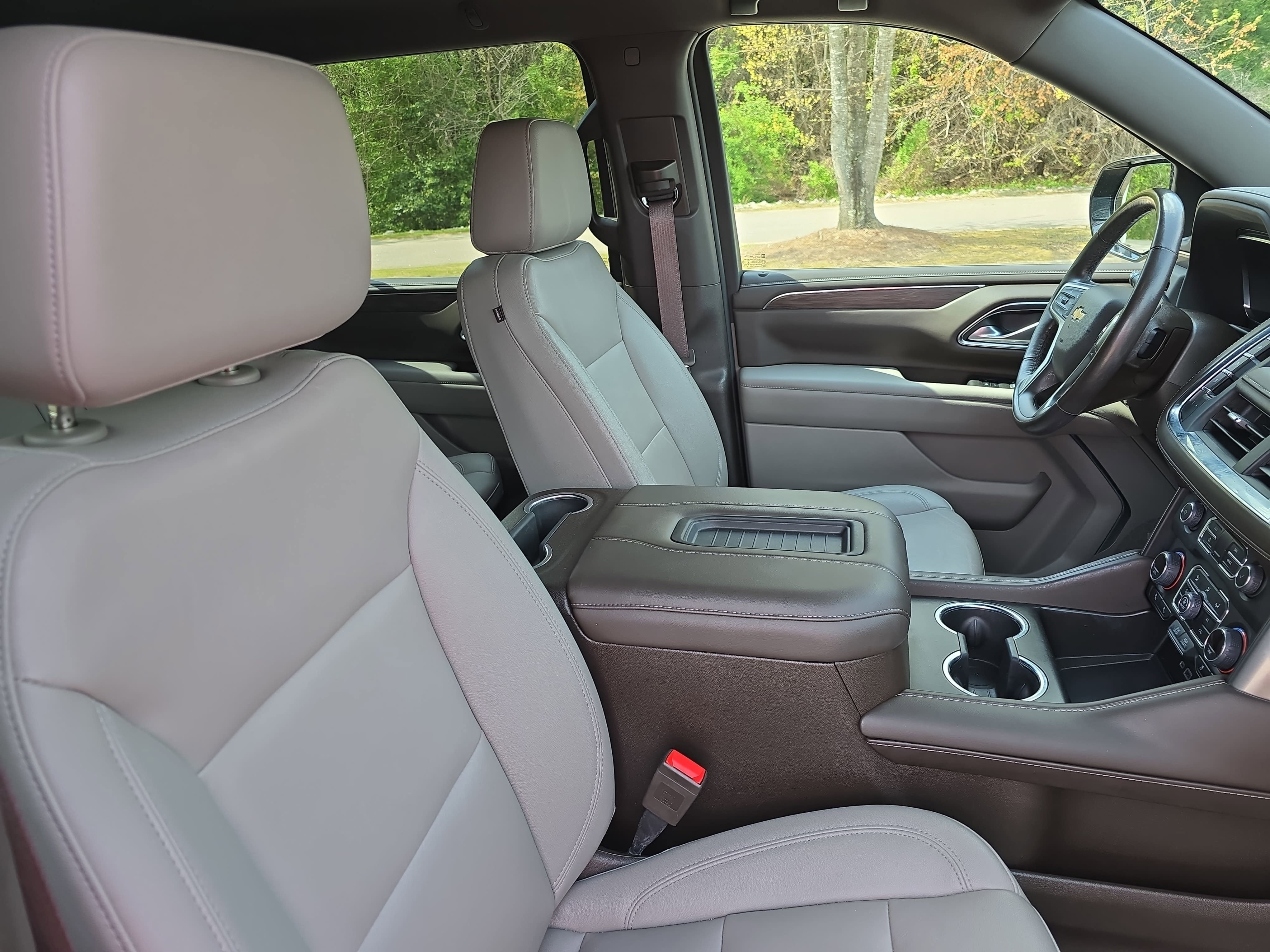 2022 Chevrolet Suburban LT