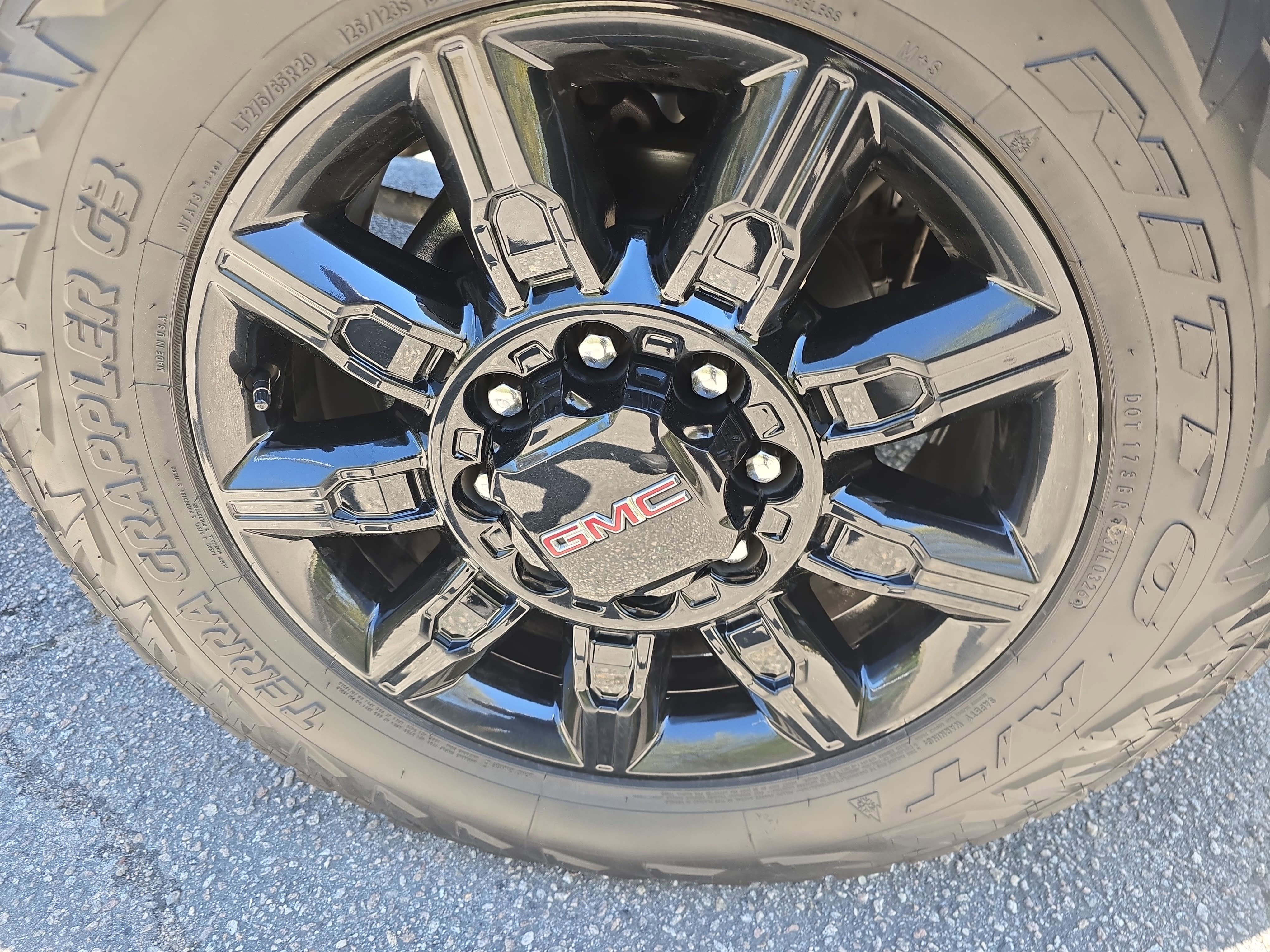 2024 GMC Sierra 2500HD AT4