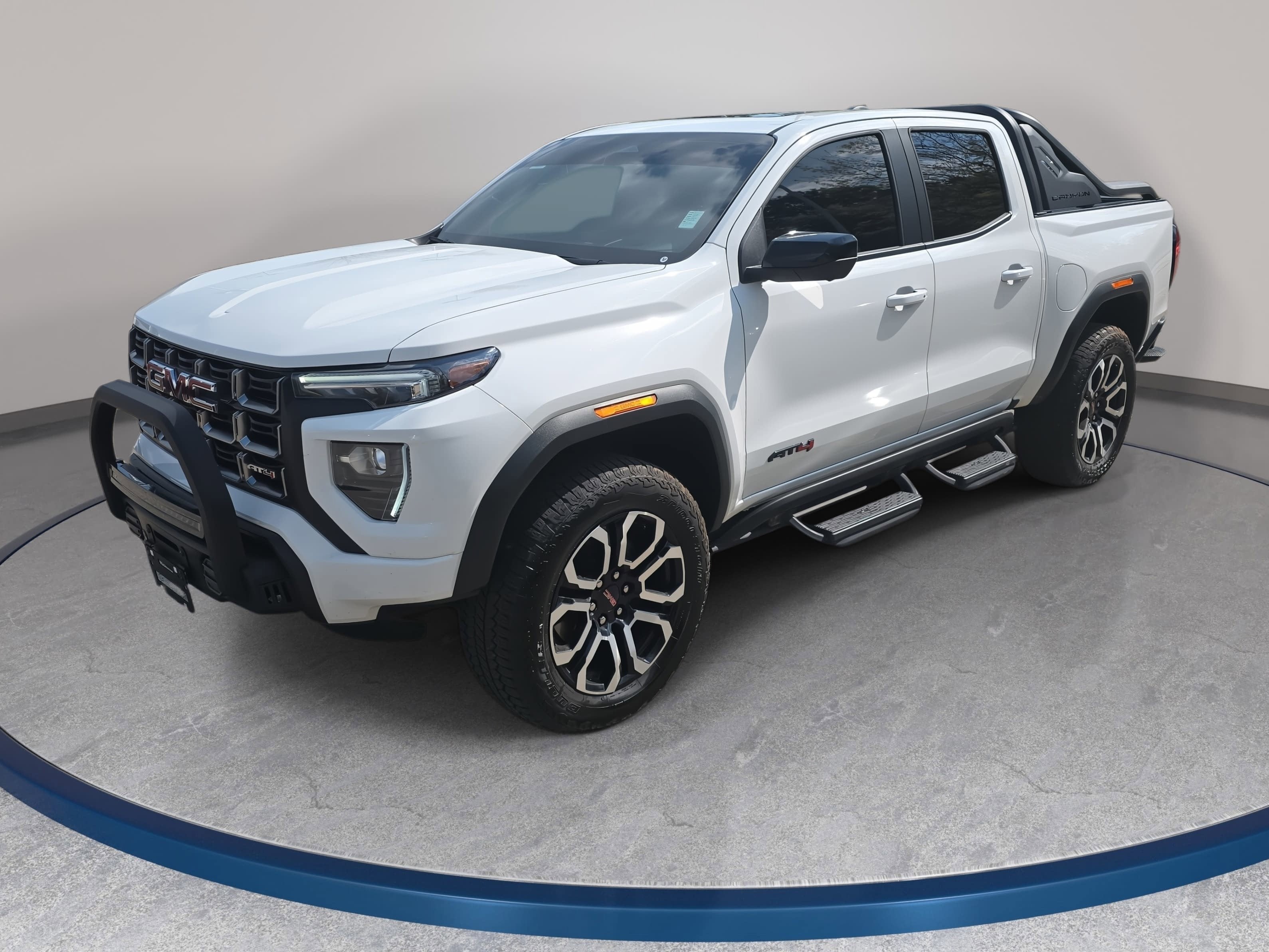 2025 GMC Canyon 4WD AT4