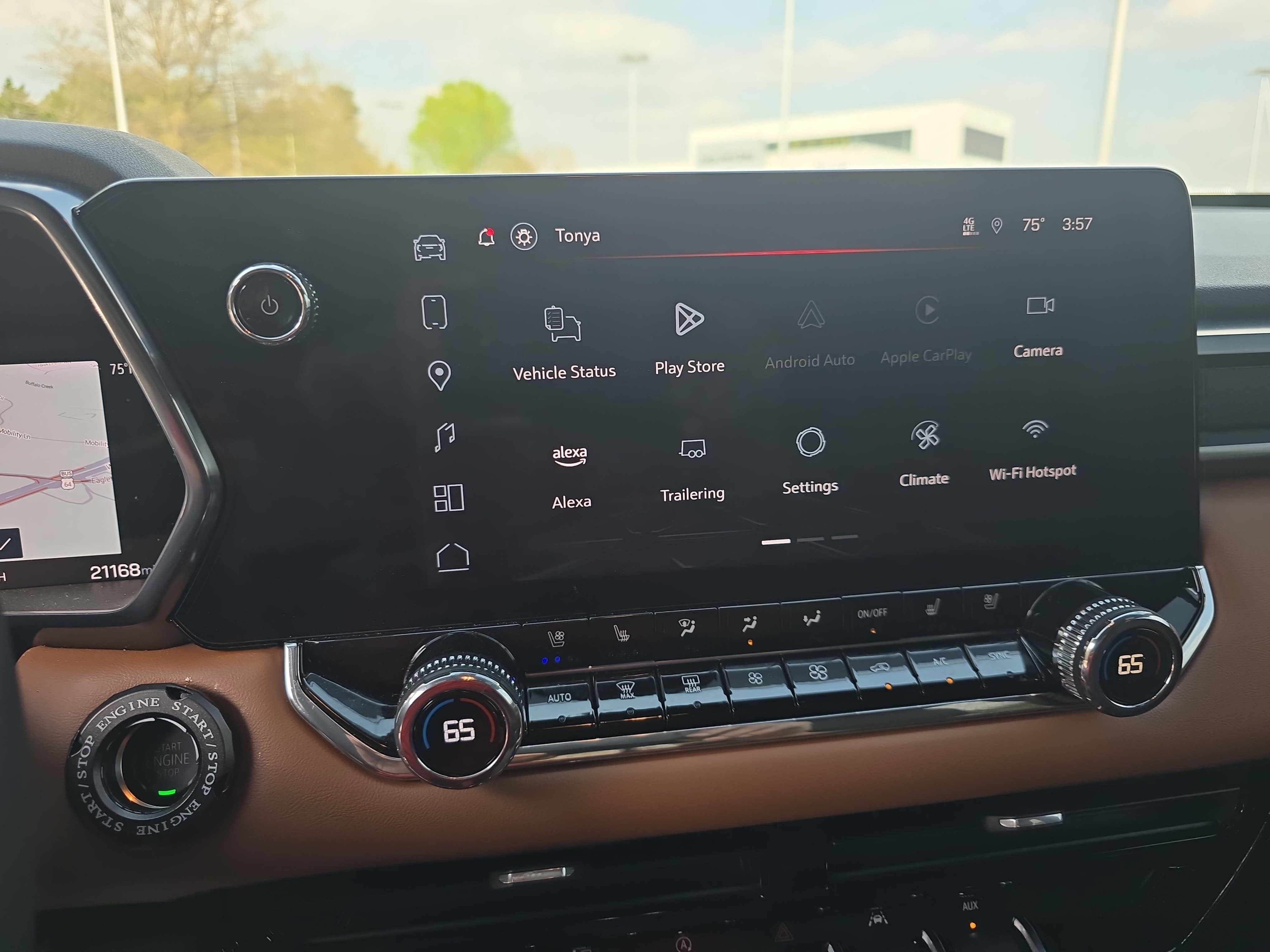 2025 GMC Canyon 4WD AT4