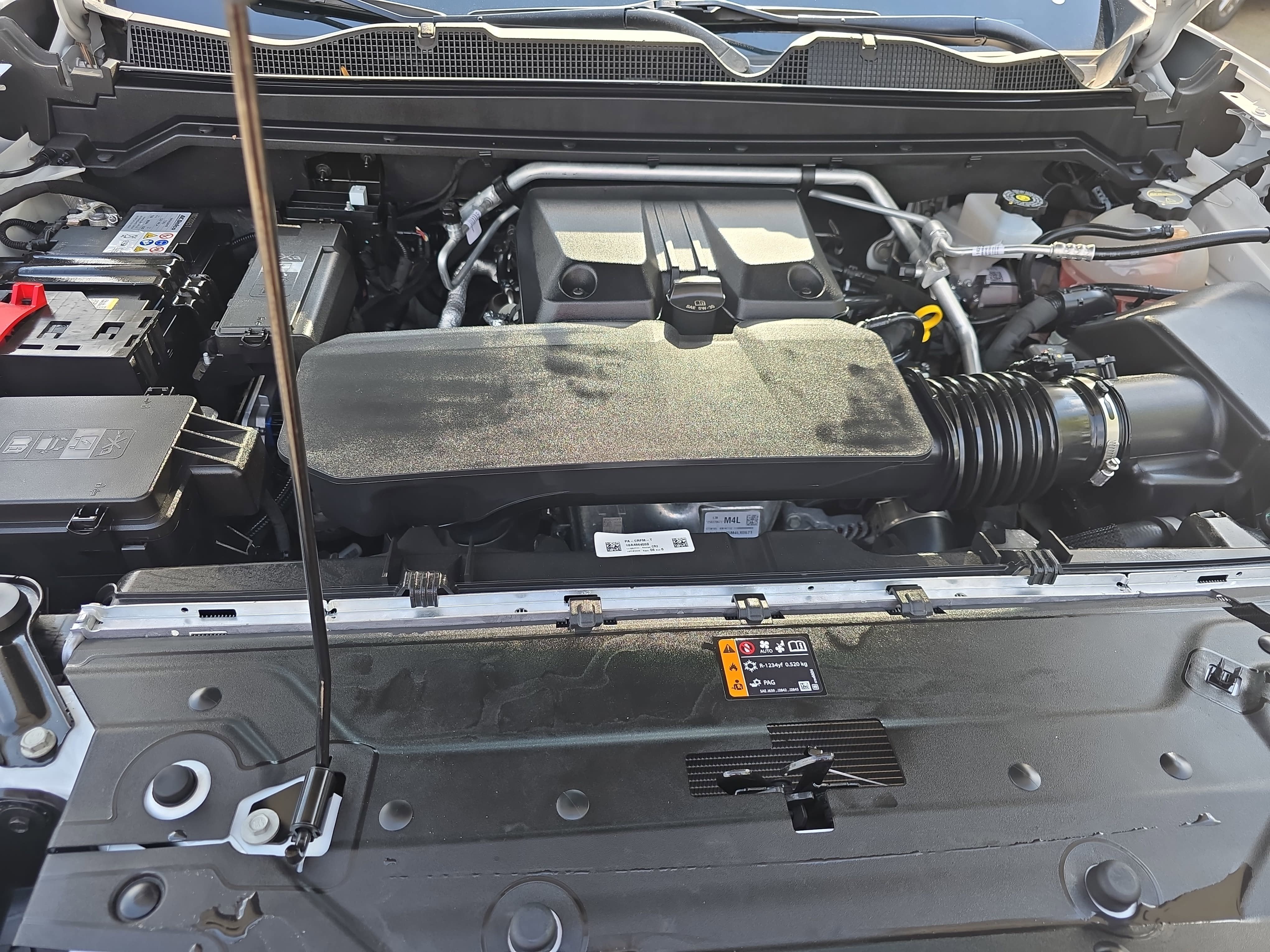 2025 GMC Canyon 4WD AT4