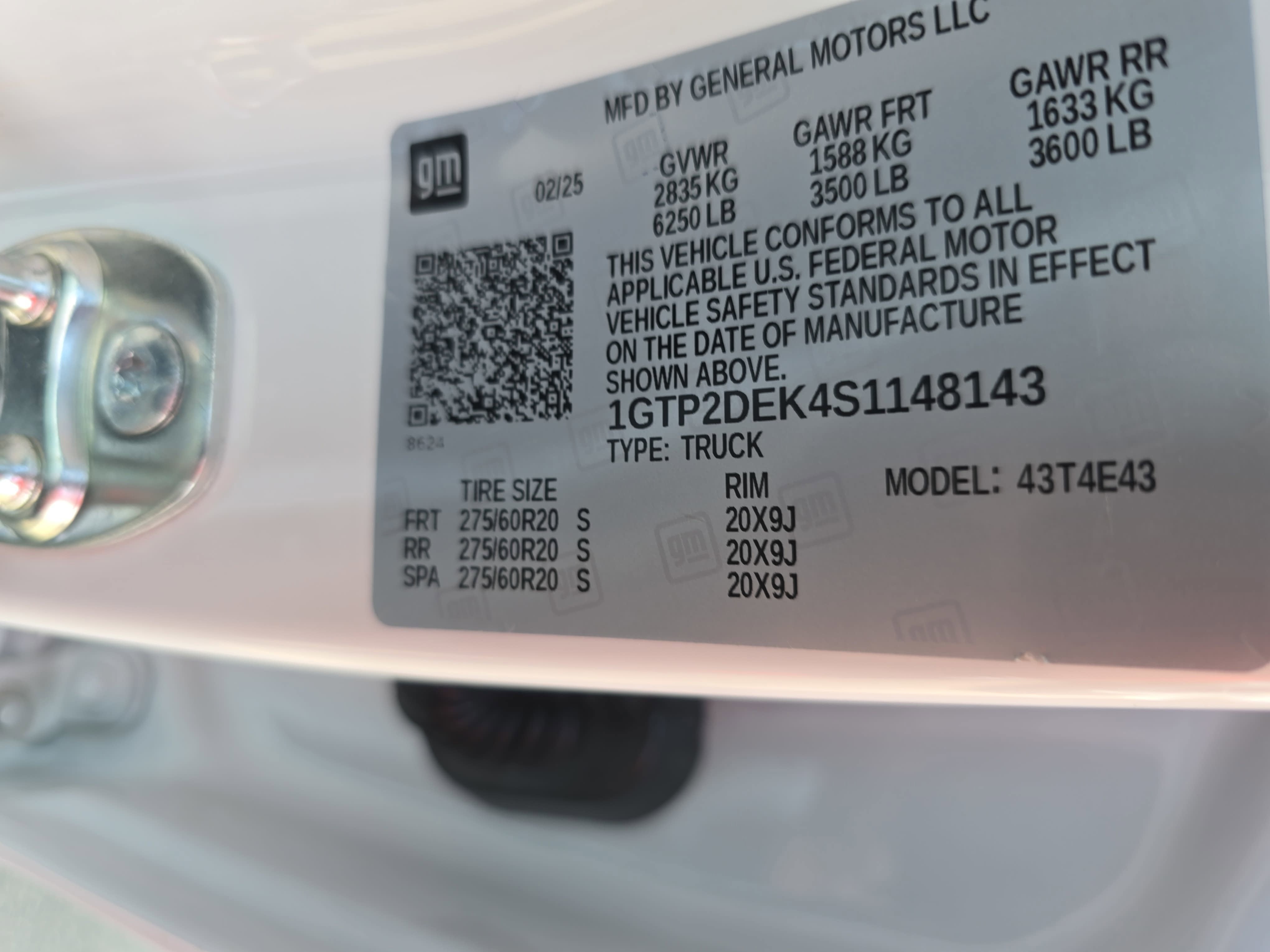 2025 GMC Canyon 4WD AT4