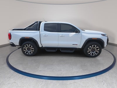 2025 GMC Canyon 4WD AT4