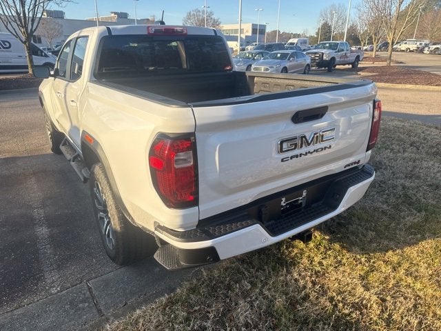 2024 GMC Canyon 4WD AT4