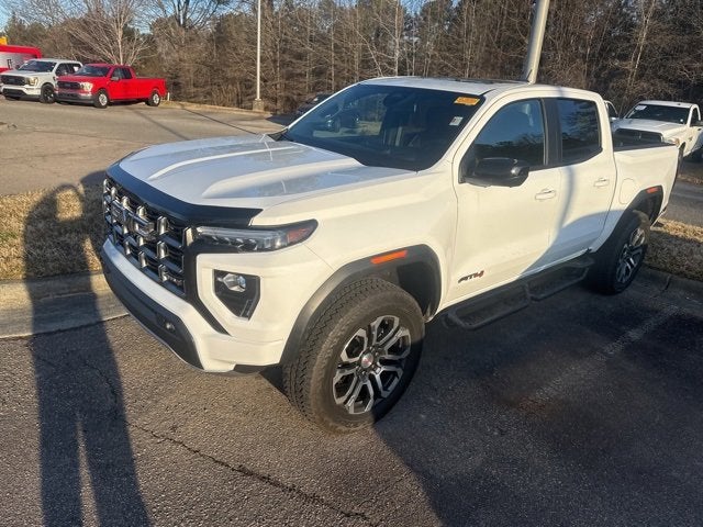 2024 GMC Canyon 4WD AT4