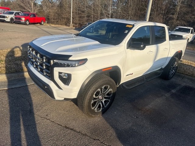 2024 GMC Canyon 4WD AT4
