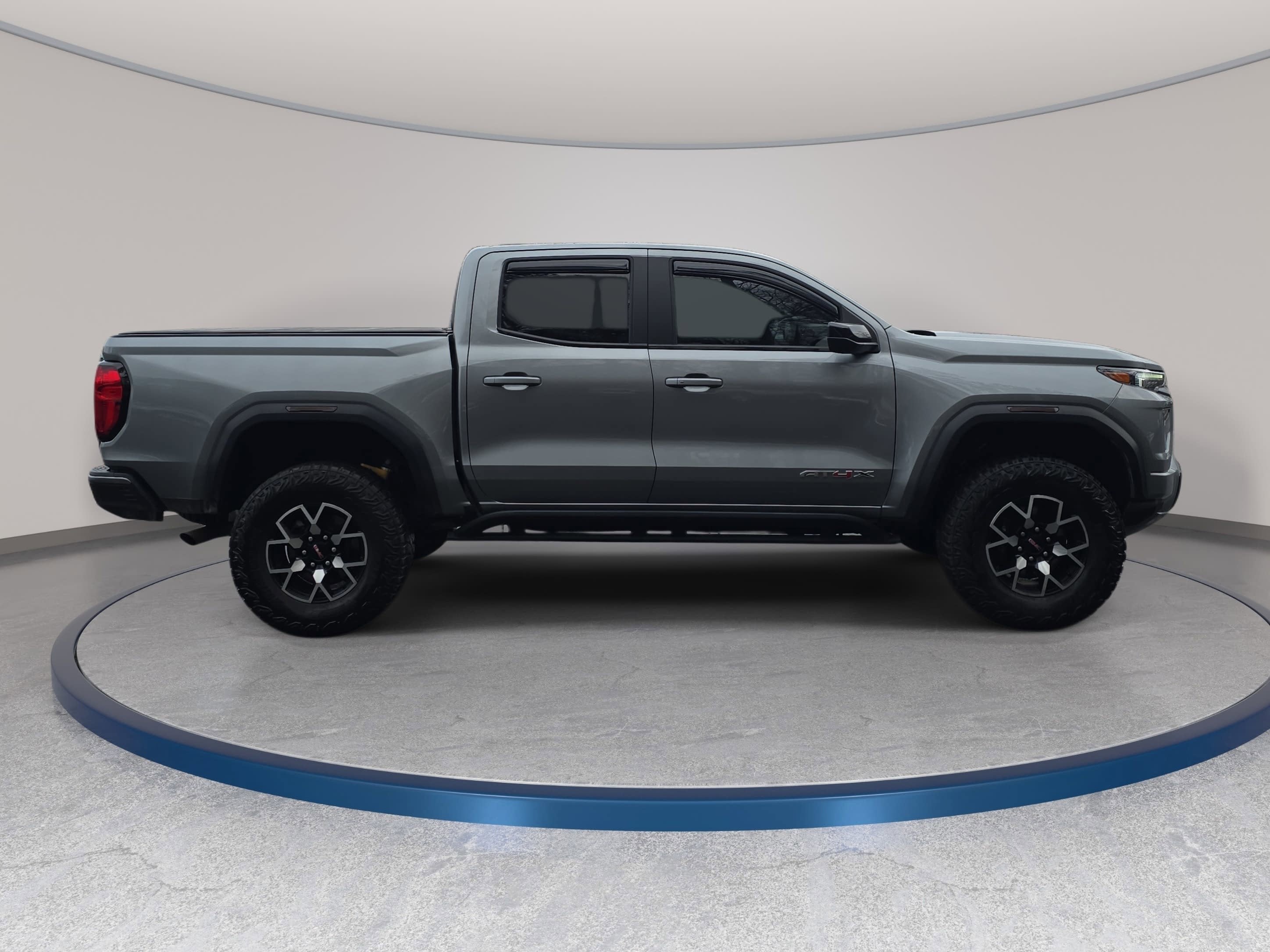 2024 GMC Canyon 4WD AT4X