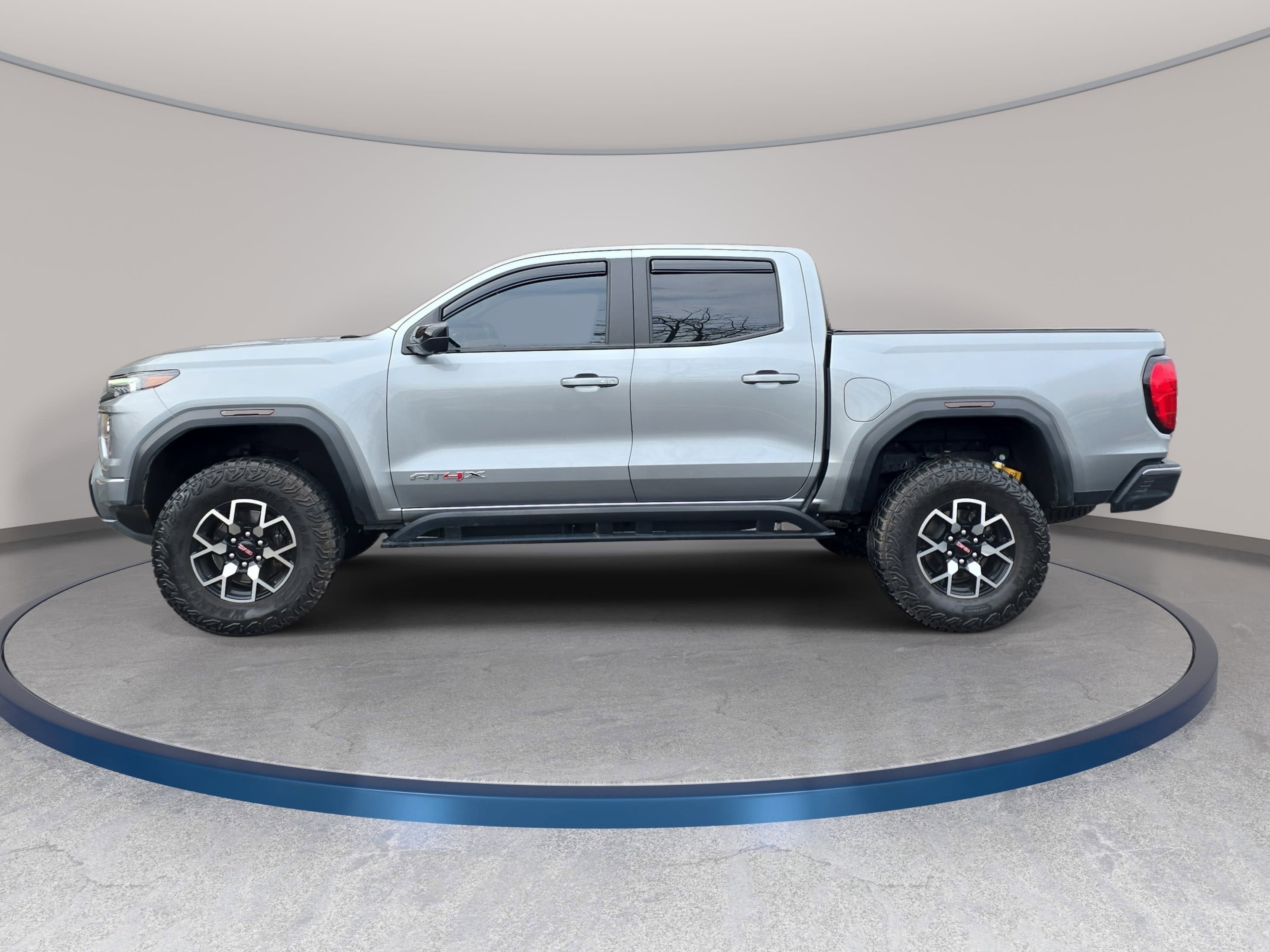 2024 GMC Canyon 4WD AT4X