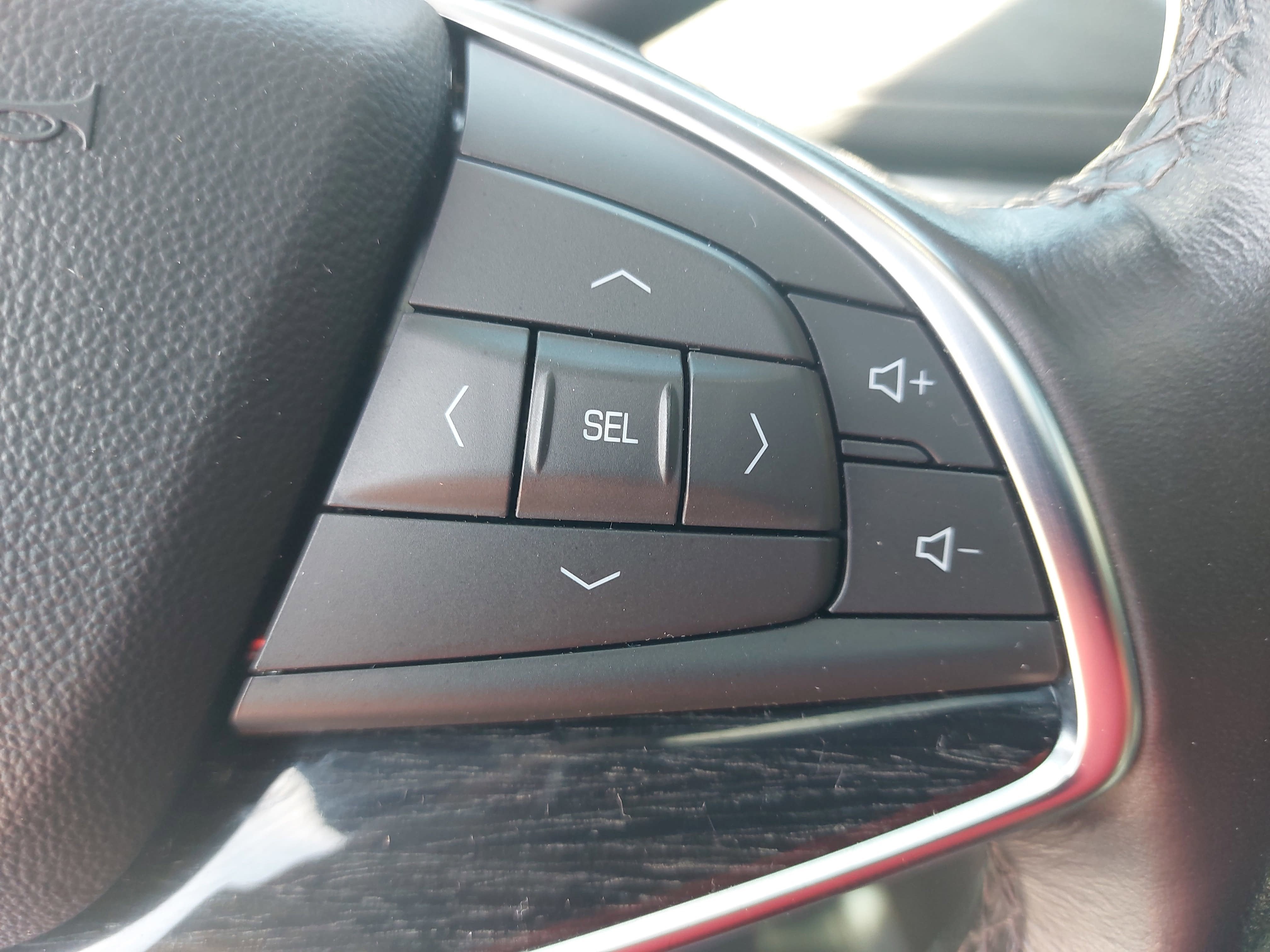 2023 Cadillac XT5 FWD Premium Luxury