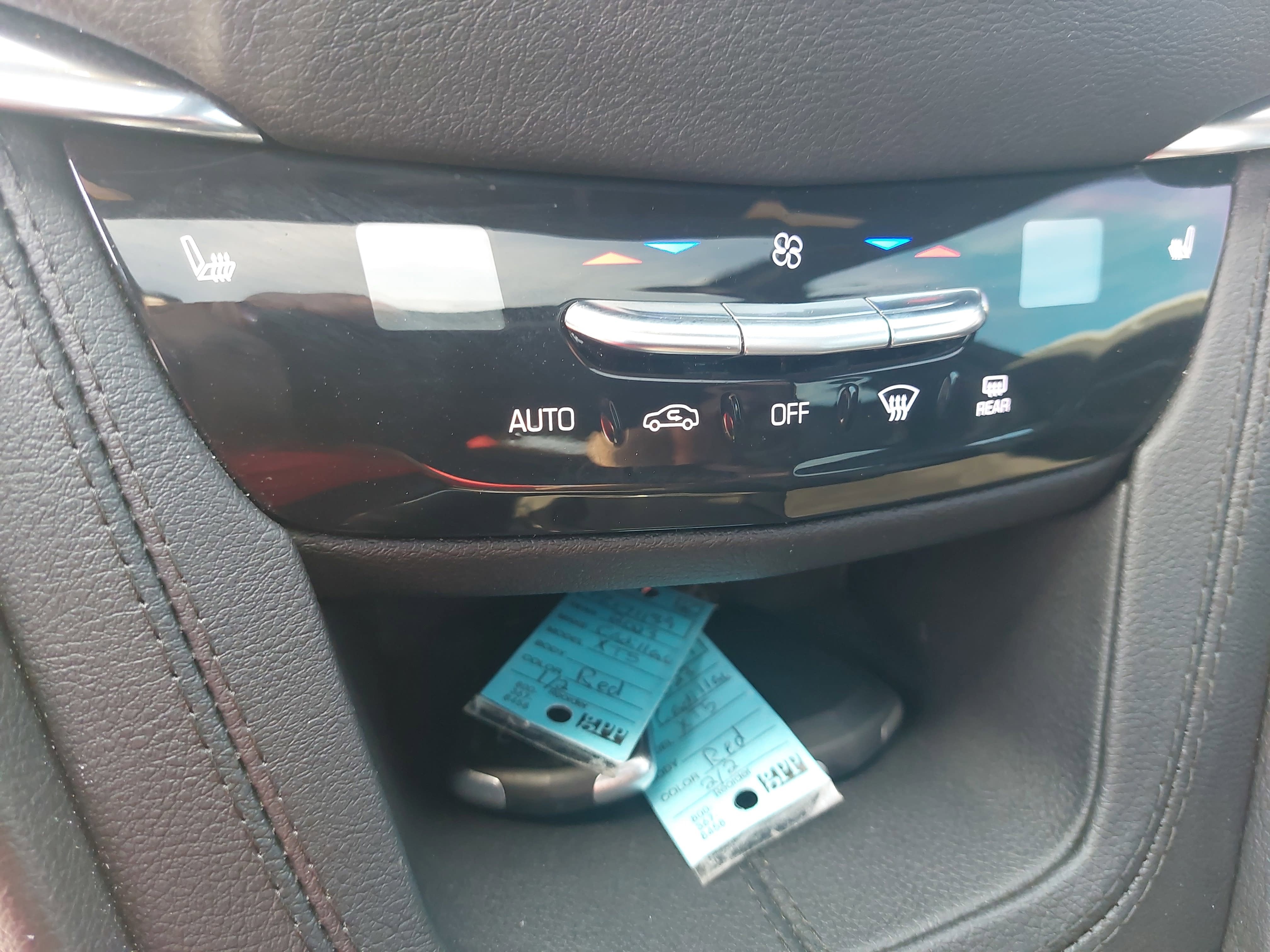 2023 Cadillac XT5 FWD Premium Luxury