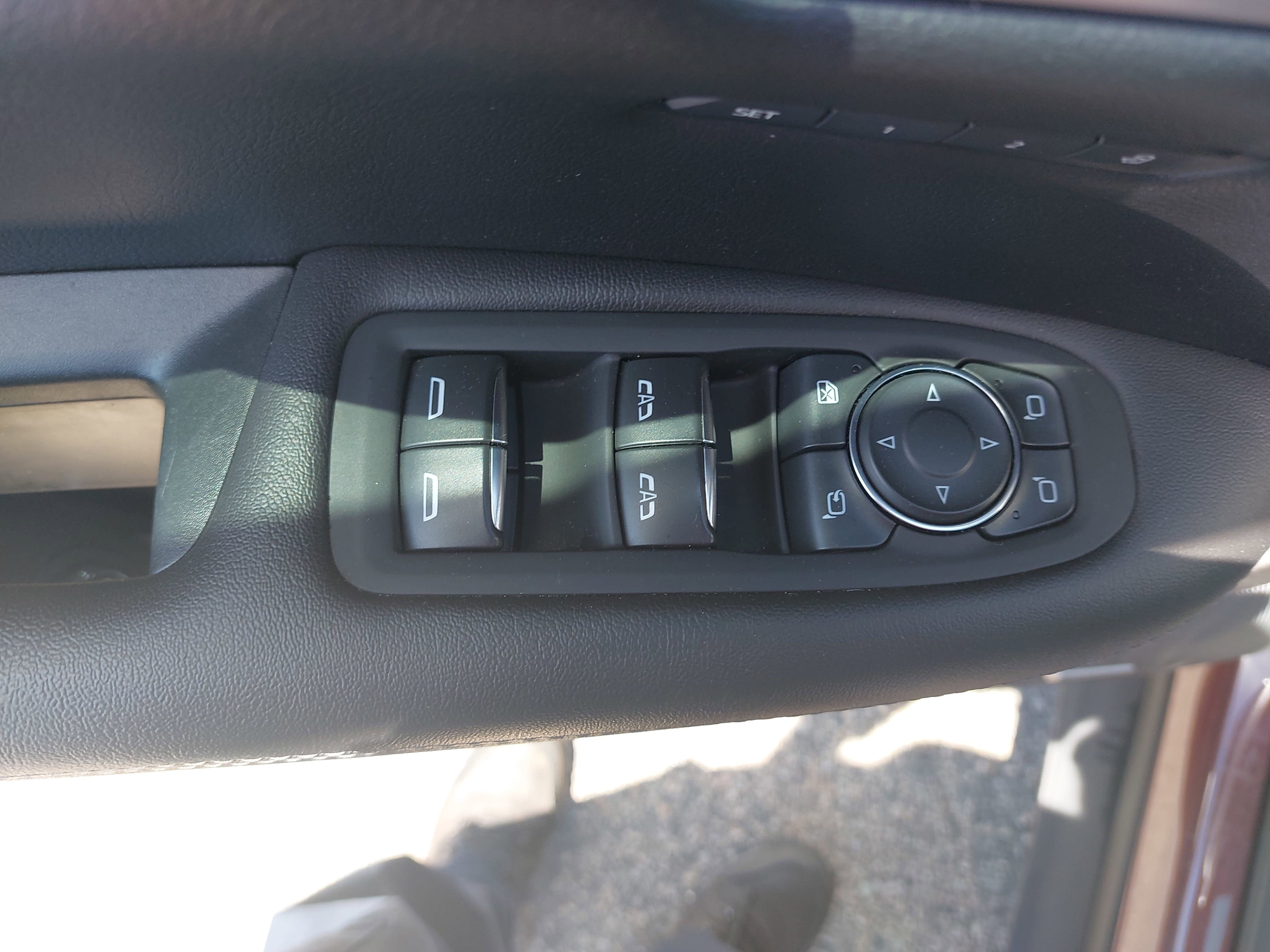 2023 Cadillac XT5 FWD Premium Luxury
