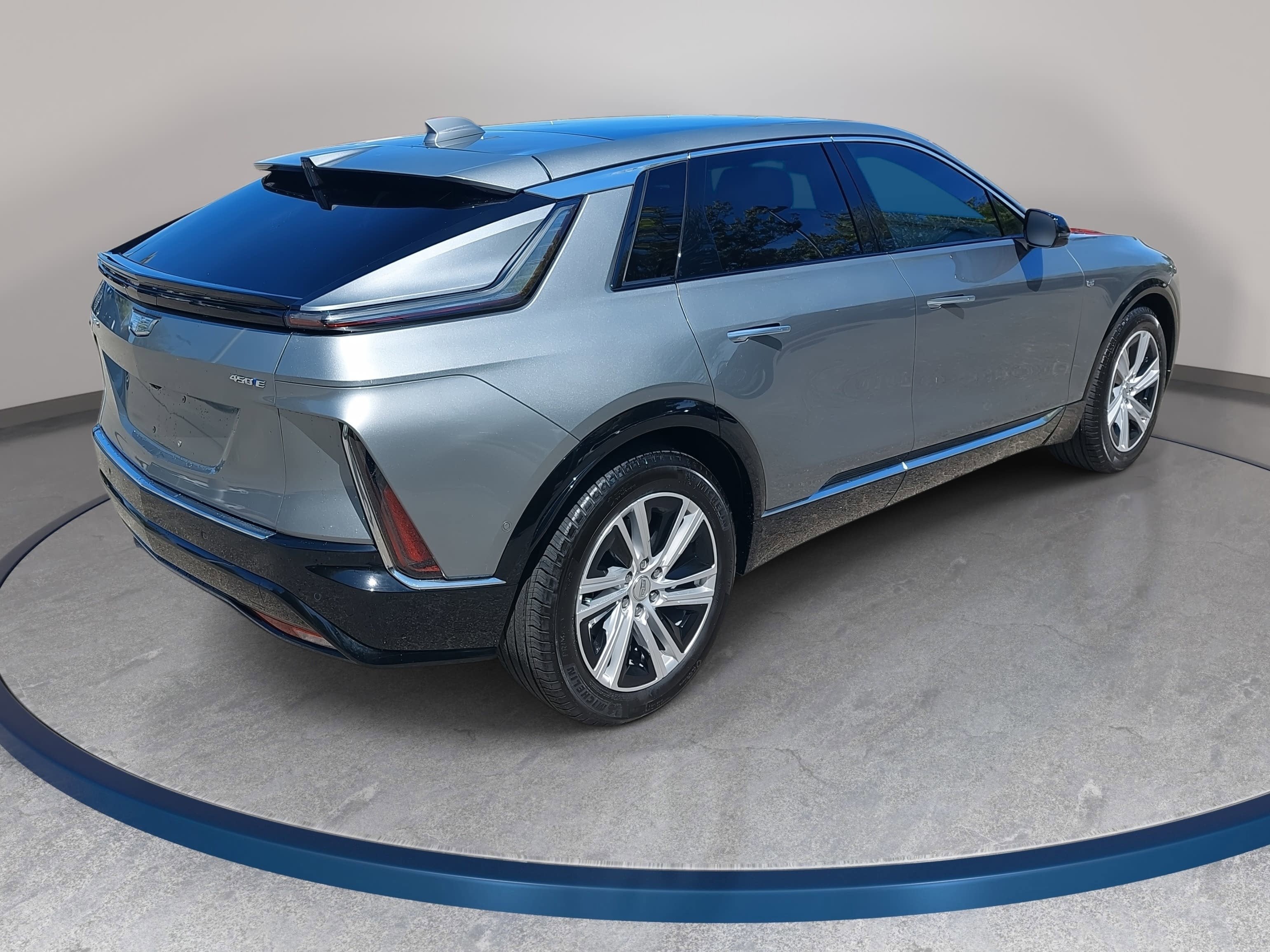 2024 Cadillac LYRIQ Tech
