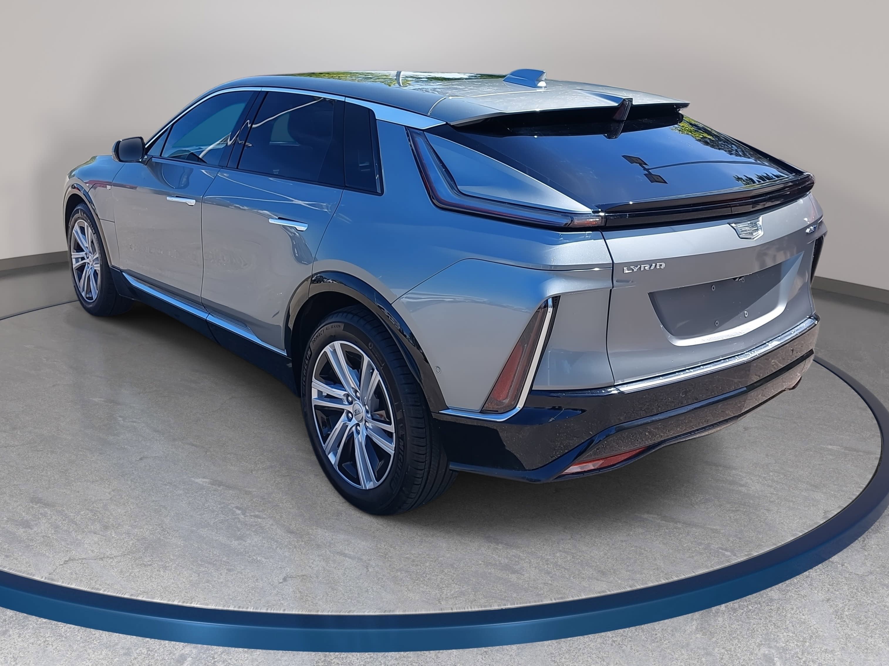 2024 Cadillac LYRIQ Tech