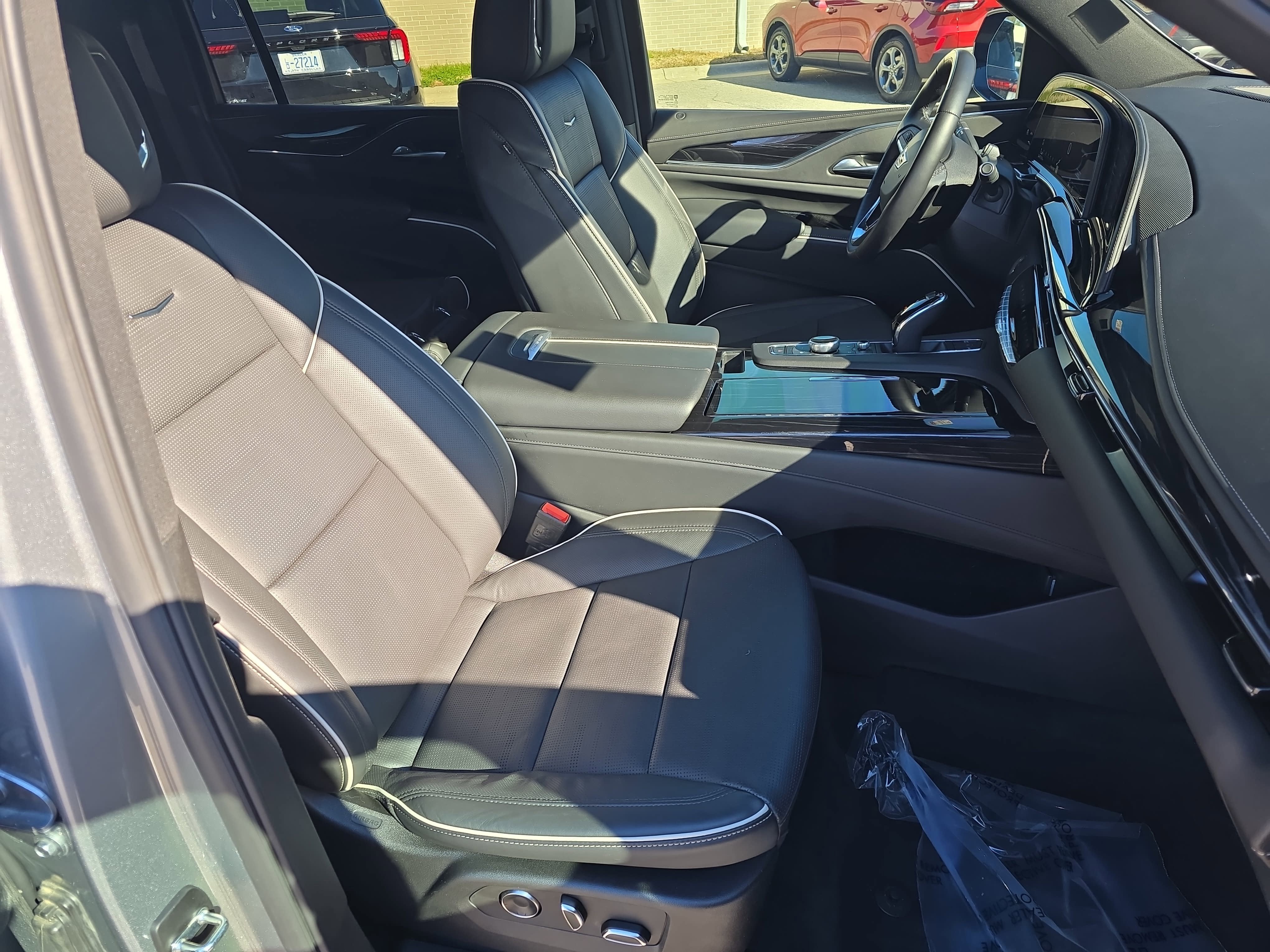 2024 Cadillac Escalade ESV 4WD Sport