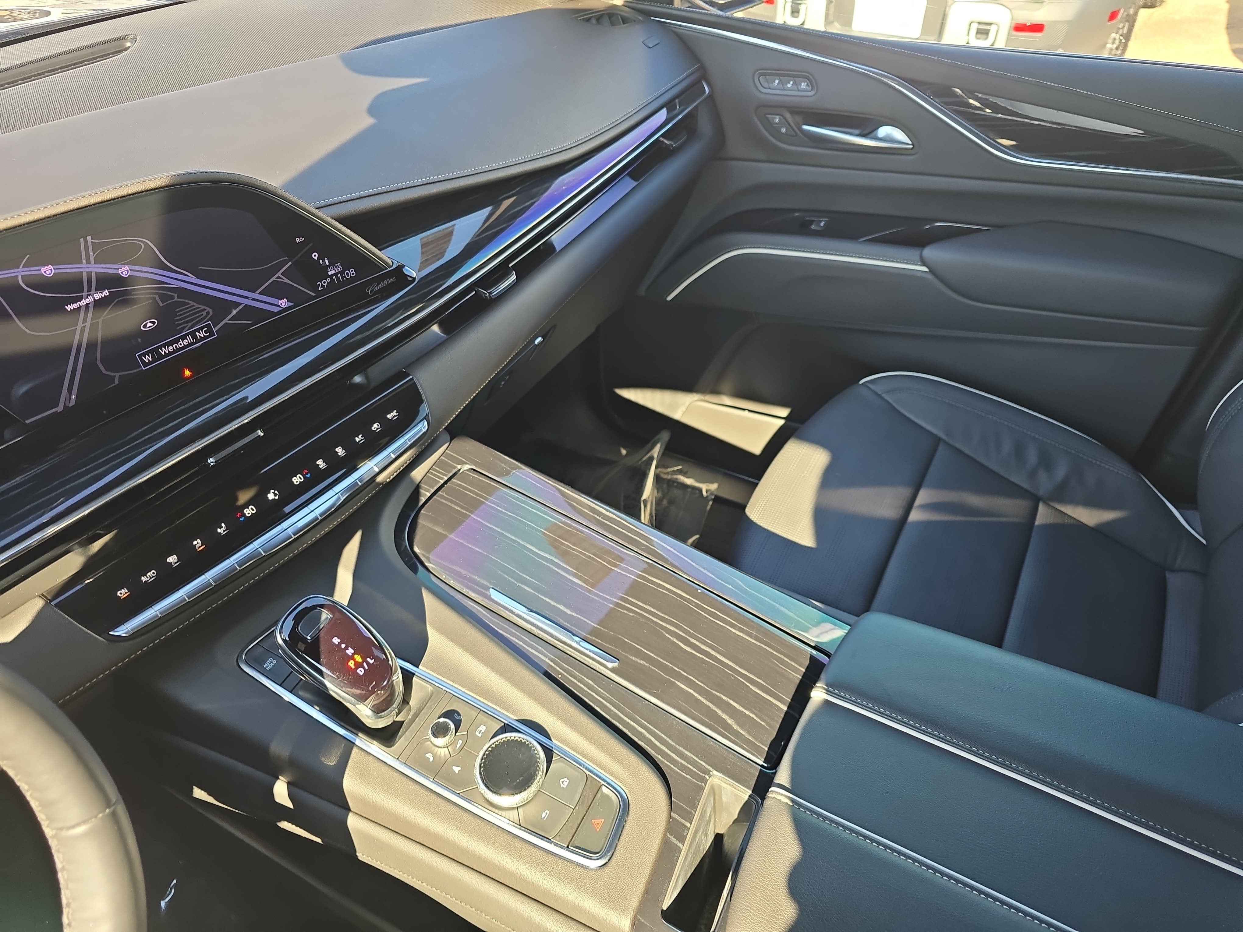 2024 Cadillac Escalade ESV 4WD Sport