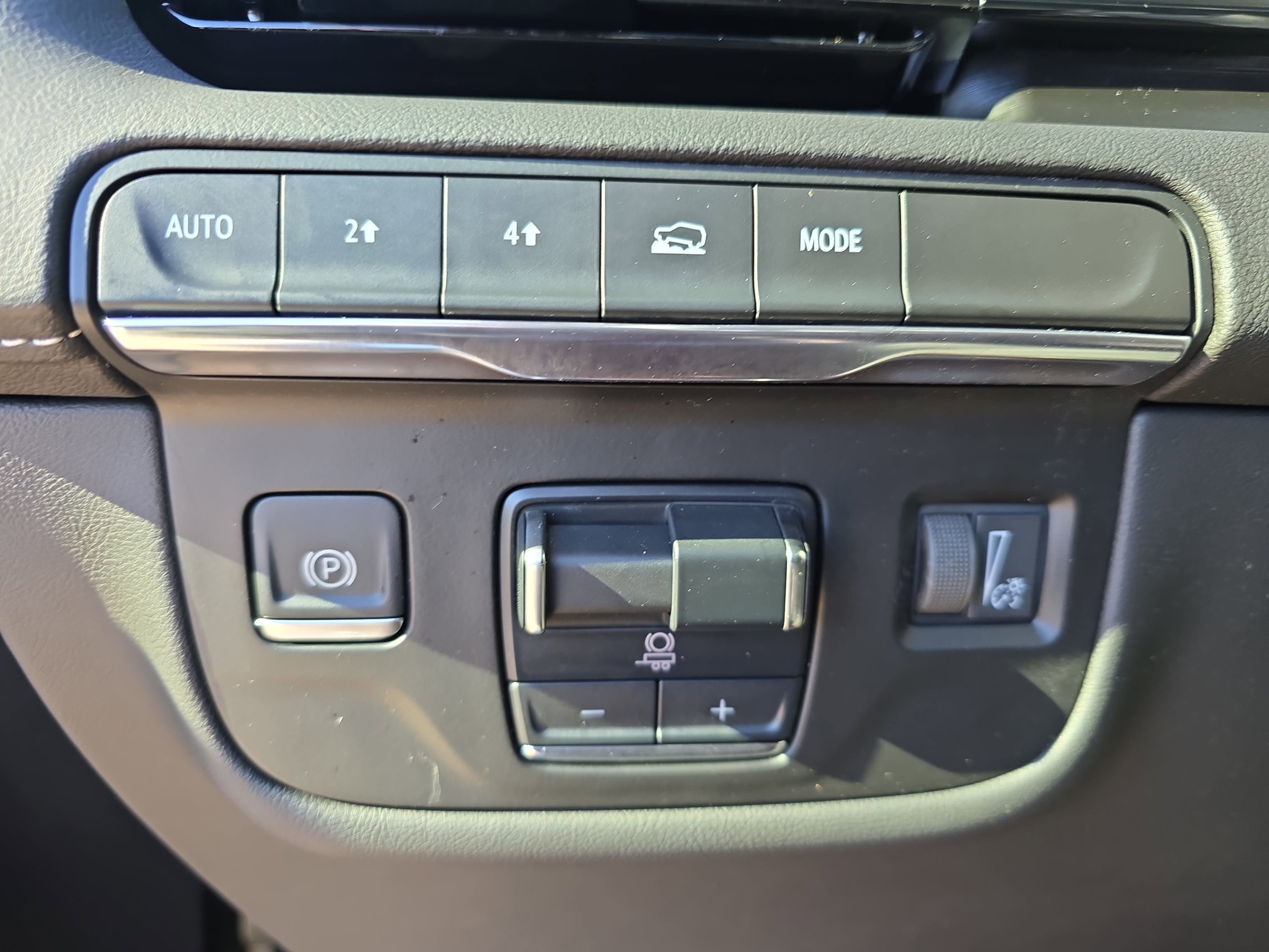 2024 Cadillac Escalade ESV 4WD Sport