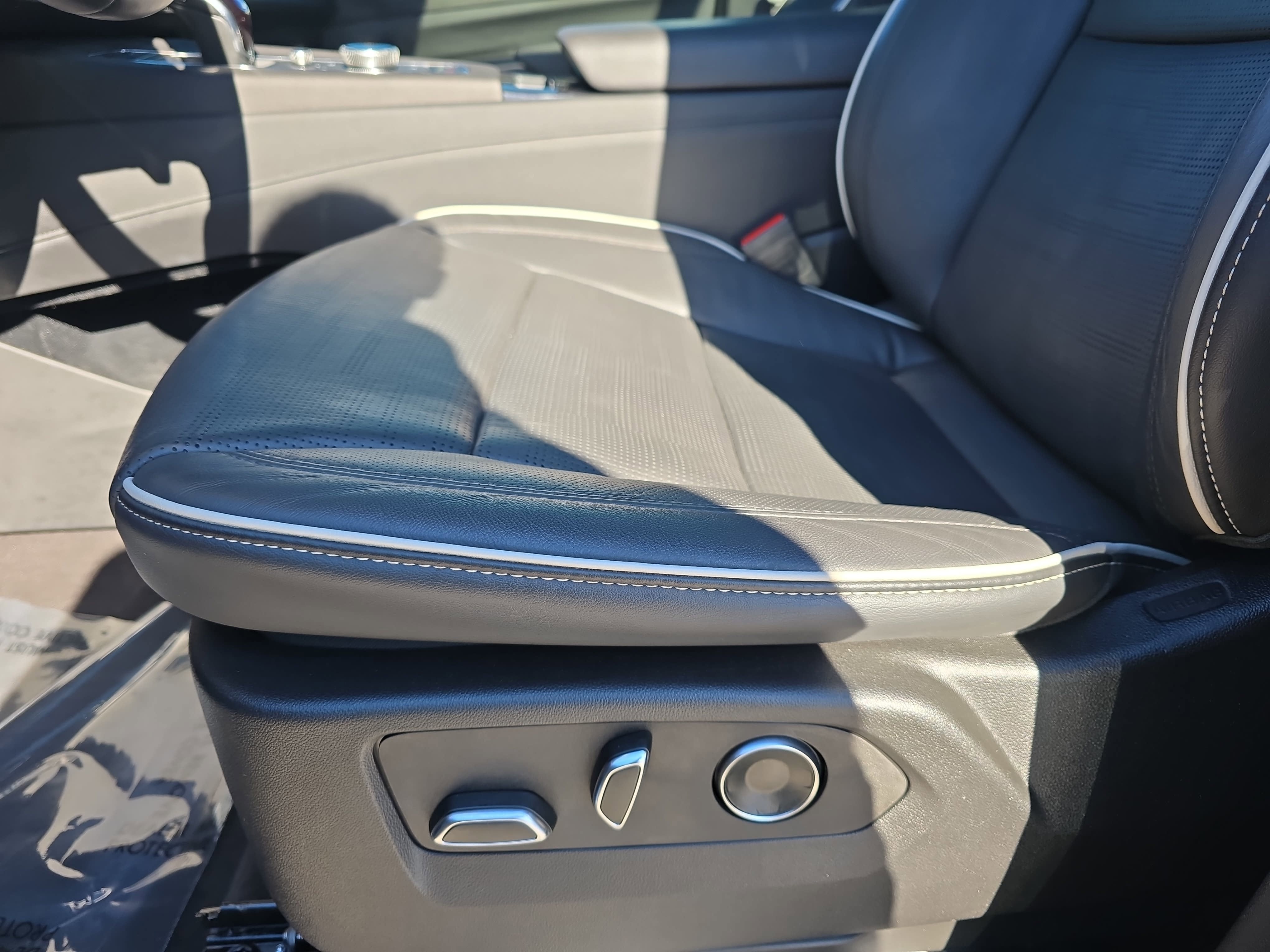 2024 Cadillac Escalade ESV 4WD Sport