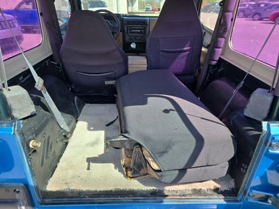 2000 Jeep Wrangler SE