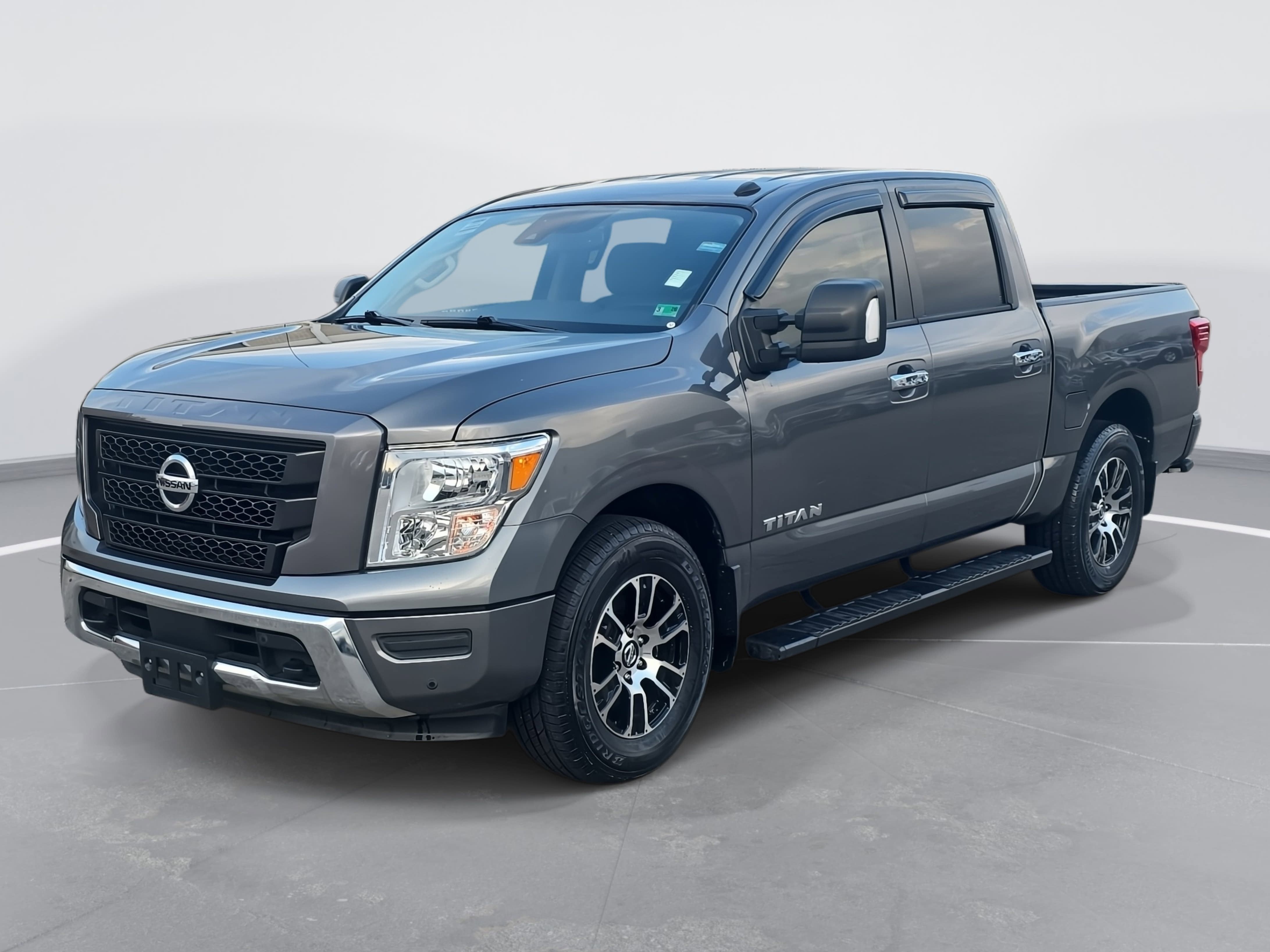 2021 Nissan Titan SV