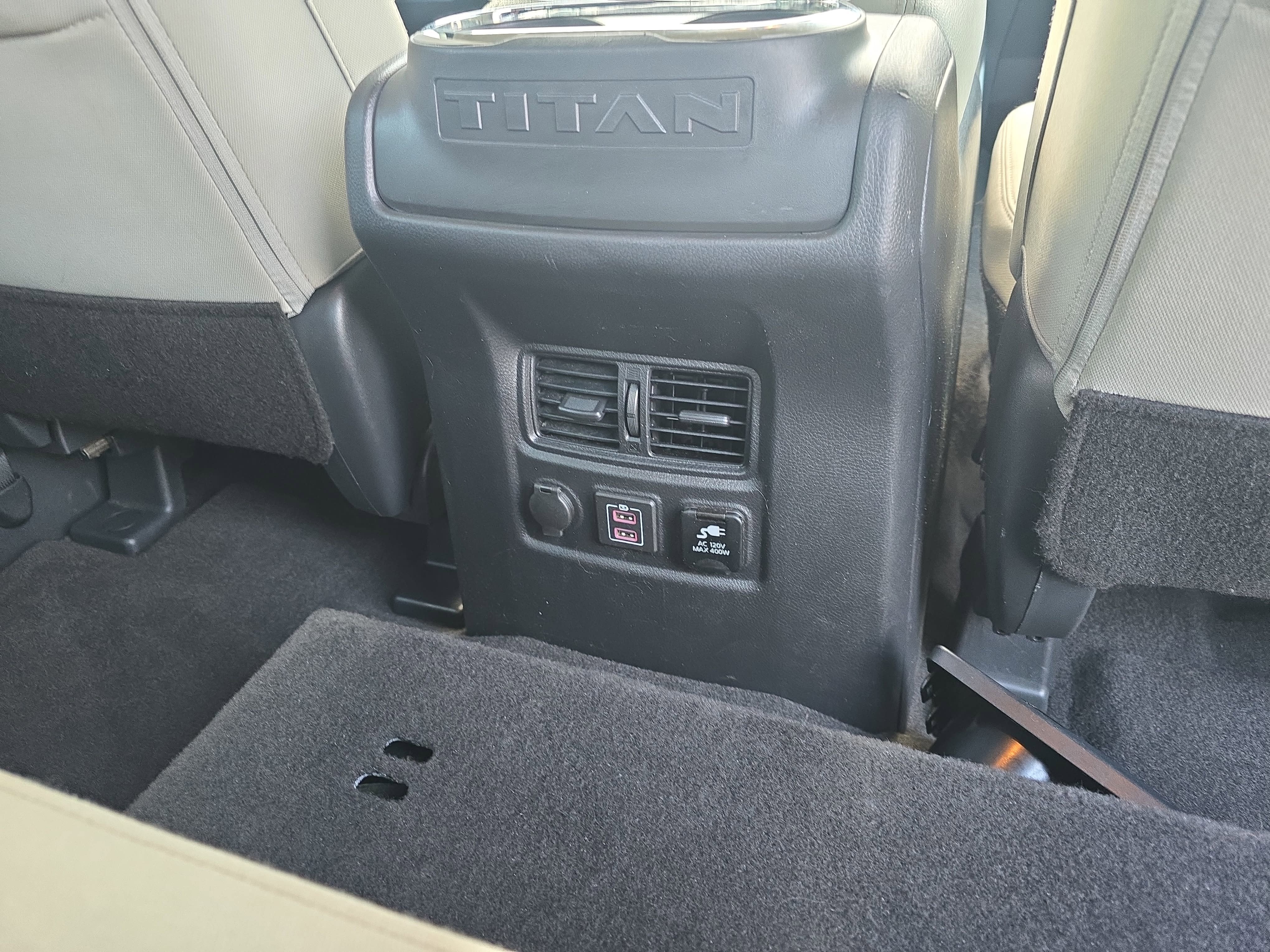 2021 Nissan Titan SV