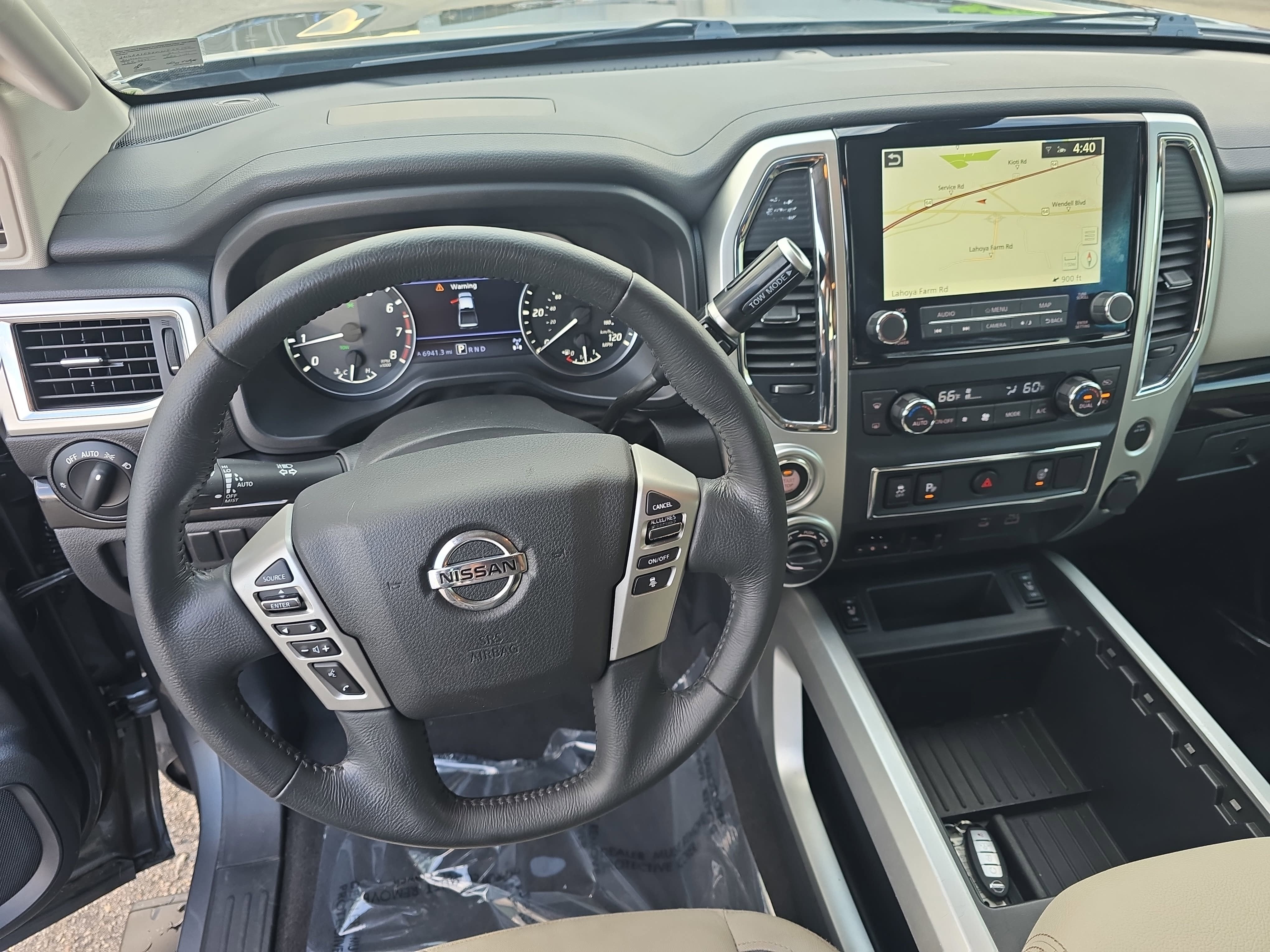 2021 Nissan Titan SV