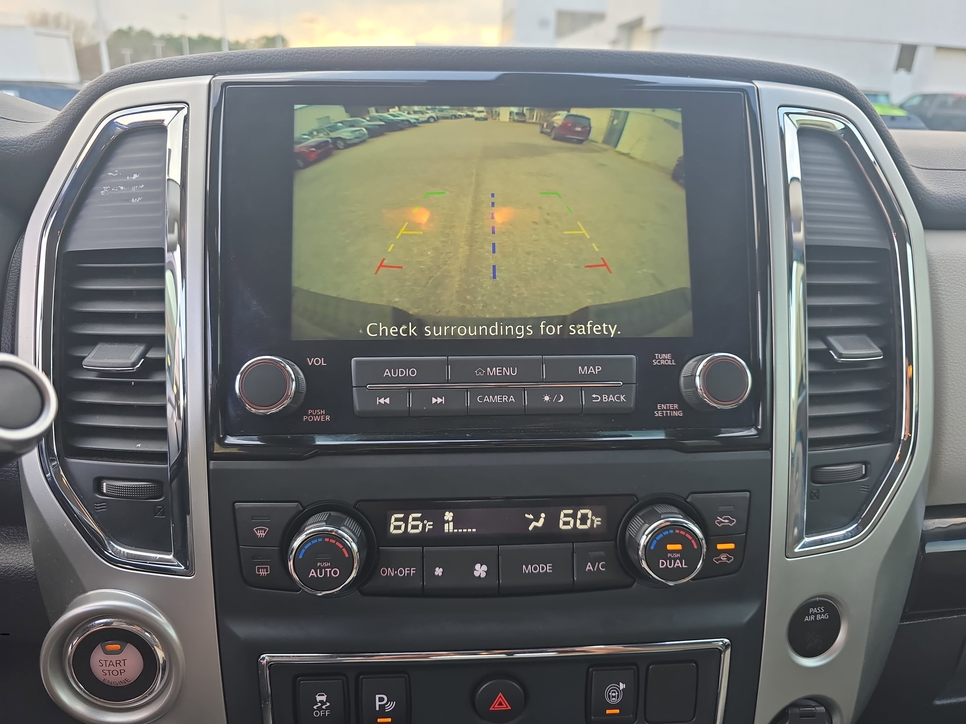 2021 Nissan Titan SV