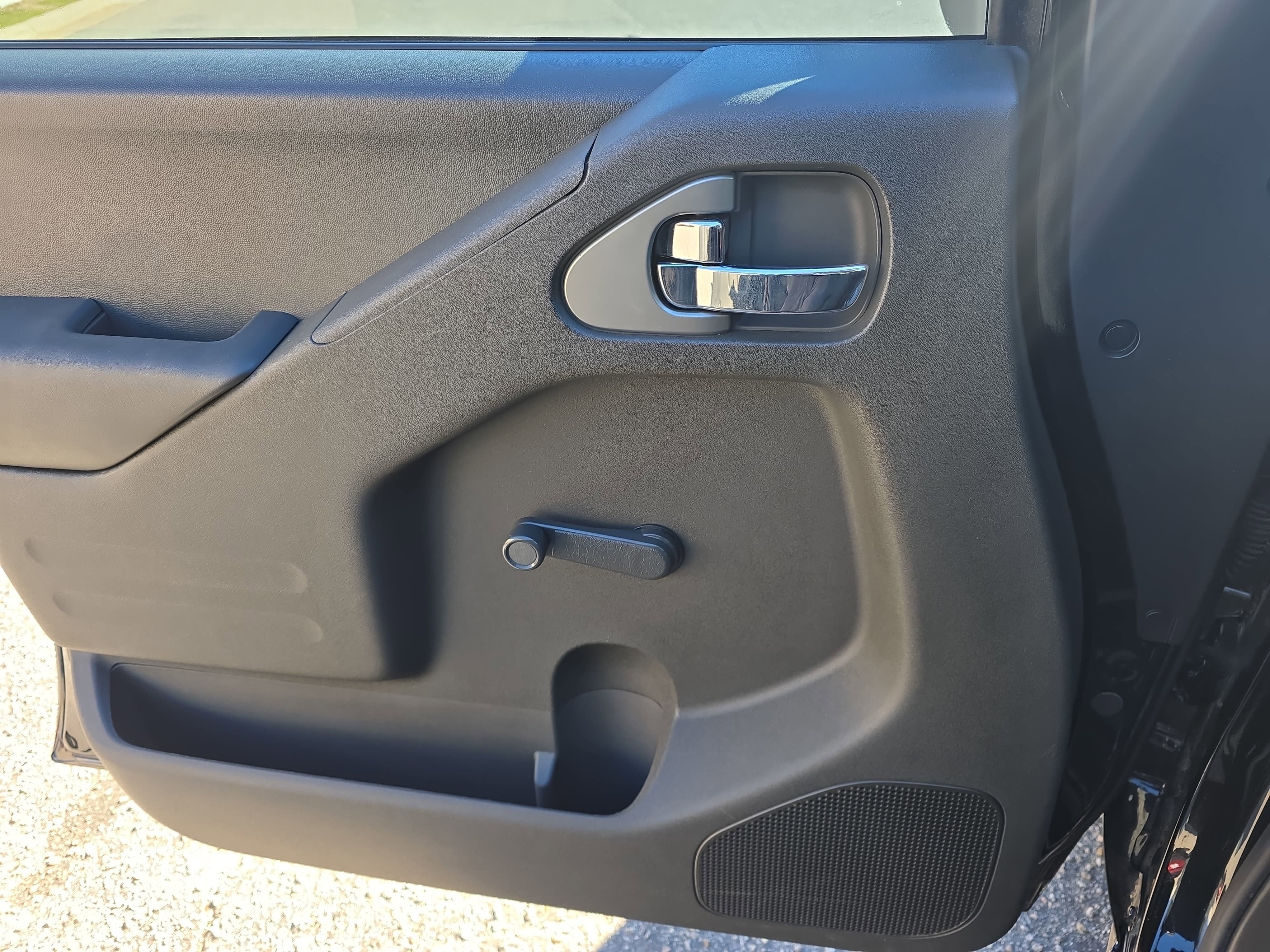 2015 Nissan Frontier S