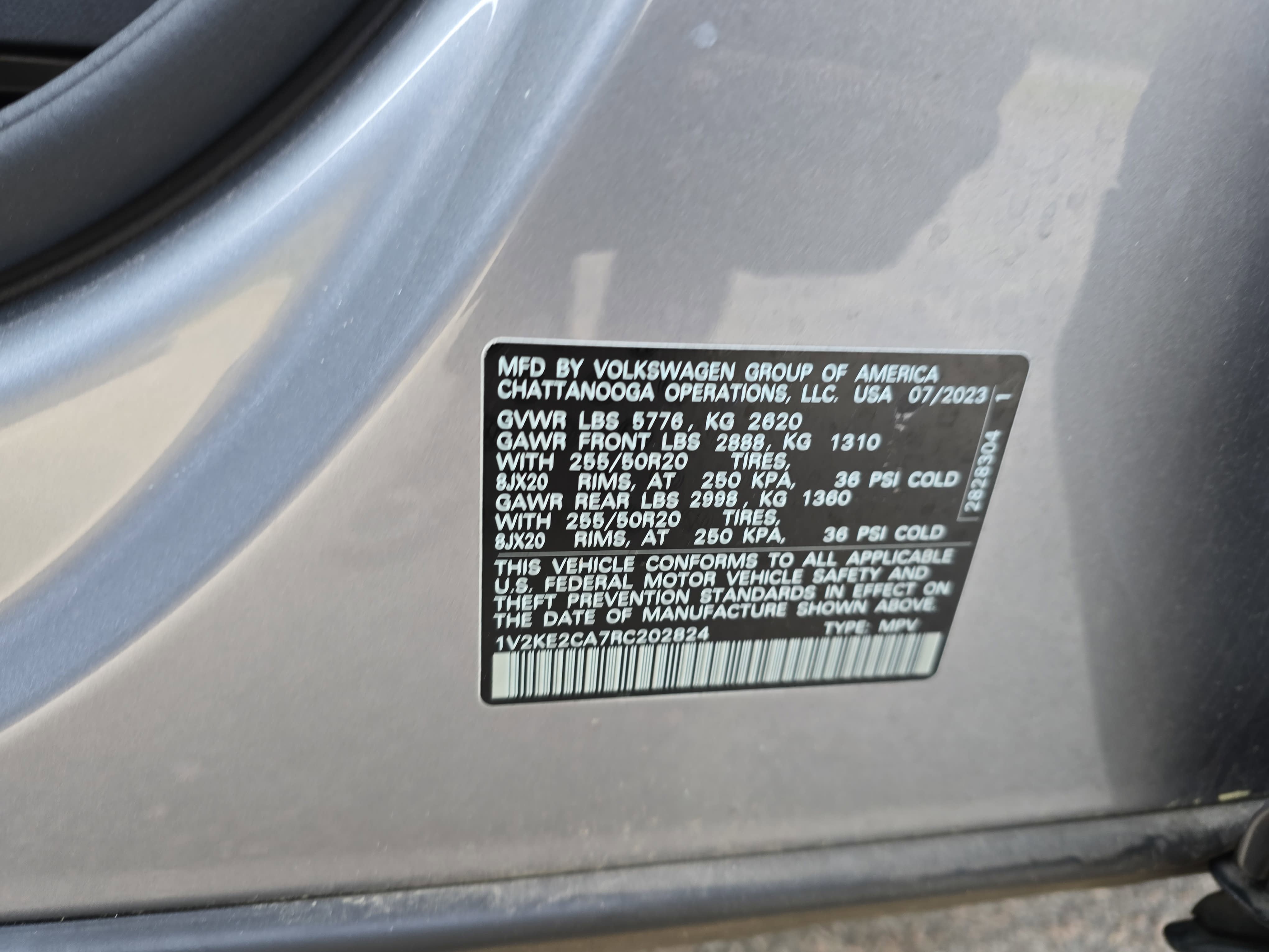 2024 Volkswagen Atlas Cross Sport 2.0T SE w/Technology