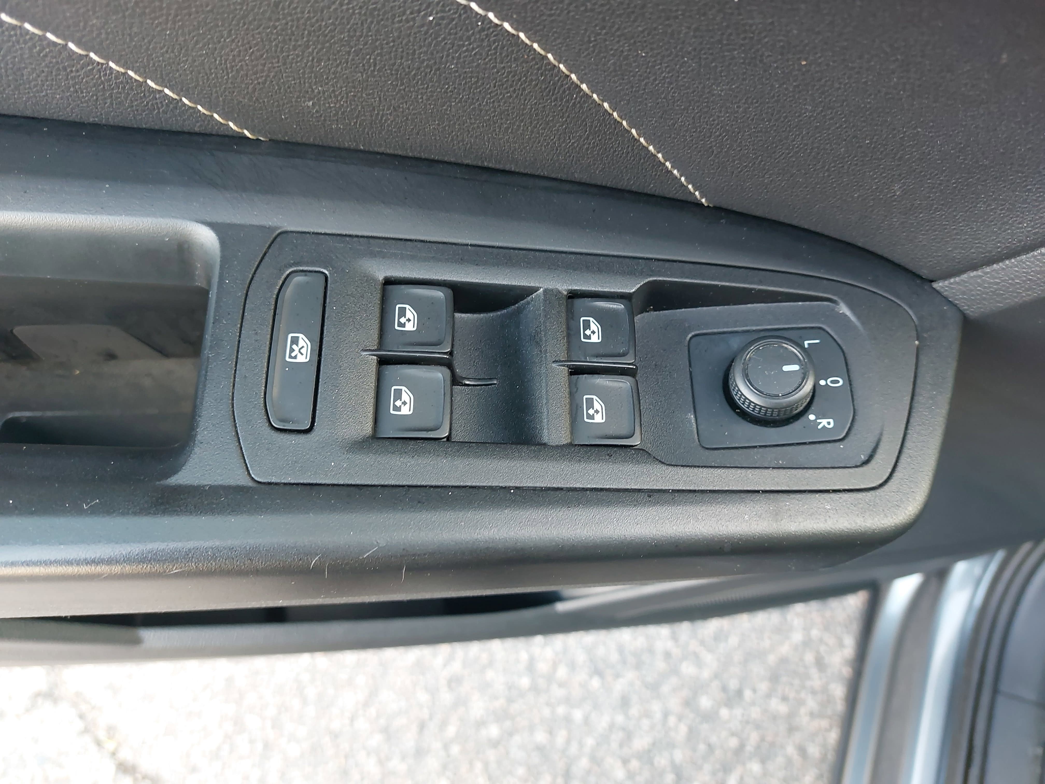 2020 Volkswagen Atlas Cross Sport 3.6L V6 SEL