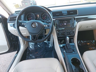 2019 Volkswagen Passat 2.0T SE R-Line