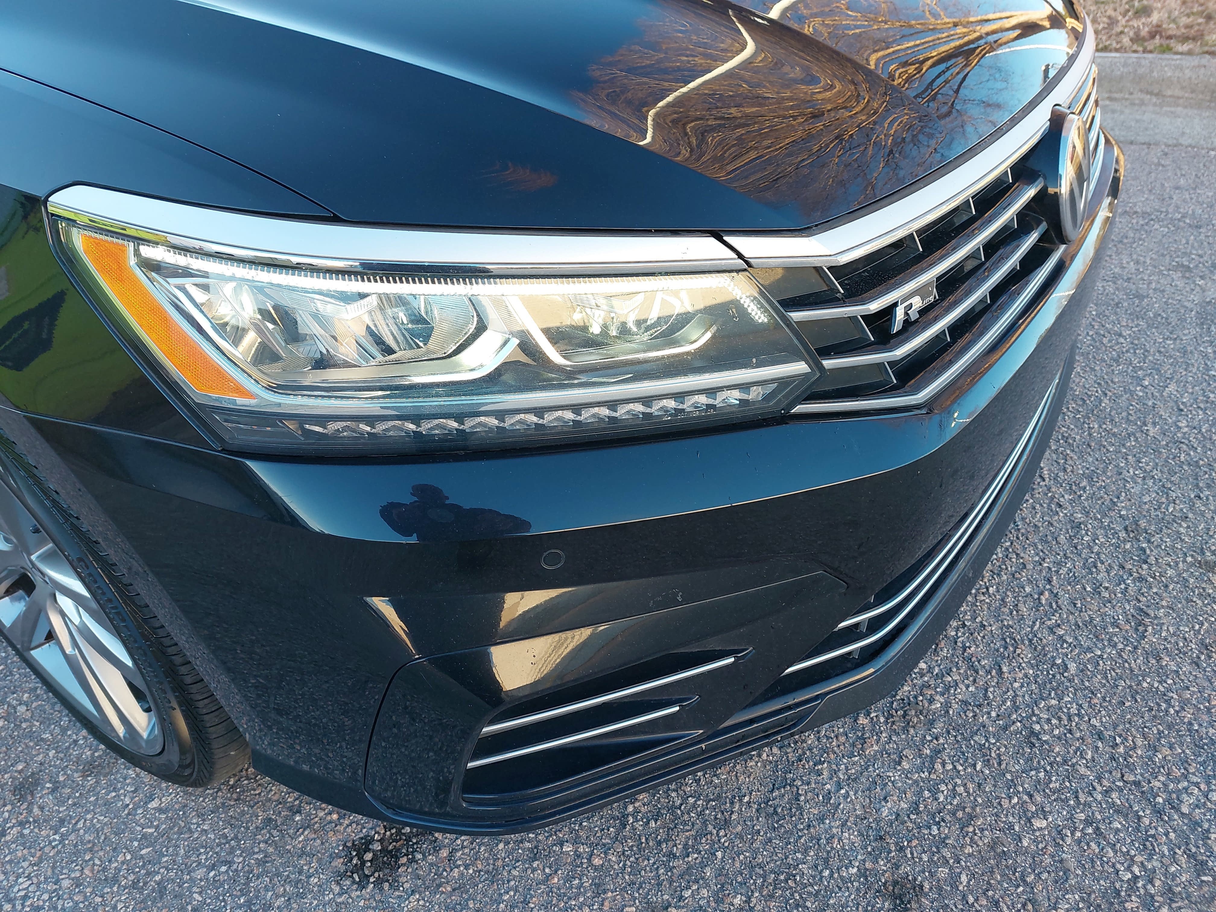 2019 Volkswagen Passat 2.0T SE R-Line