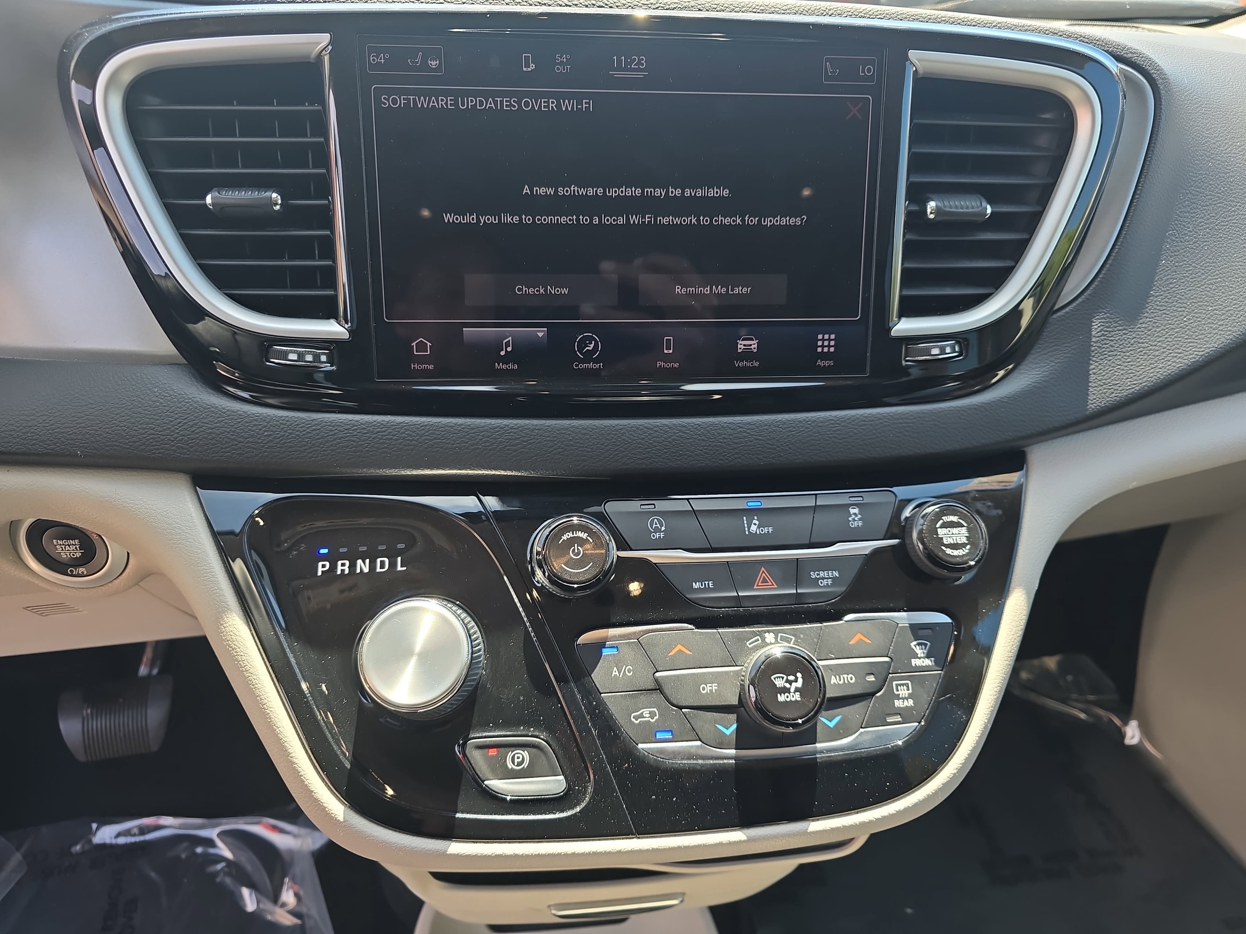 2022 Chrysler Pacifica Touring L