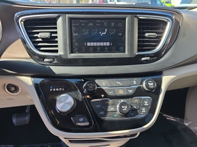 2019 Chrysler Pacifica Touring Plus