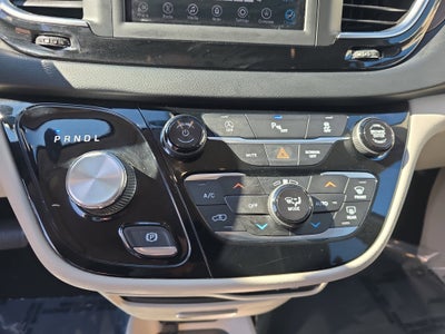 2019 Chrysler Pacifica Touring Plus