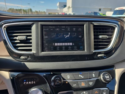 2019 Chrysler Pacifica Touring Plus