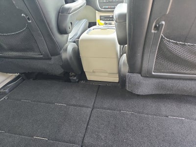 2016 Chrysler Town & Country Limited Platinum