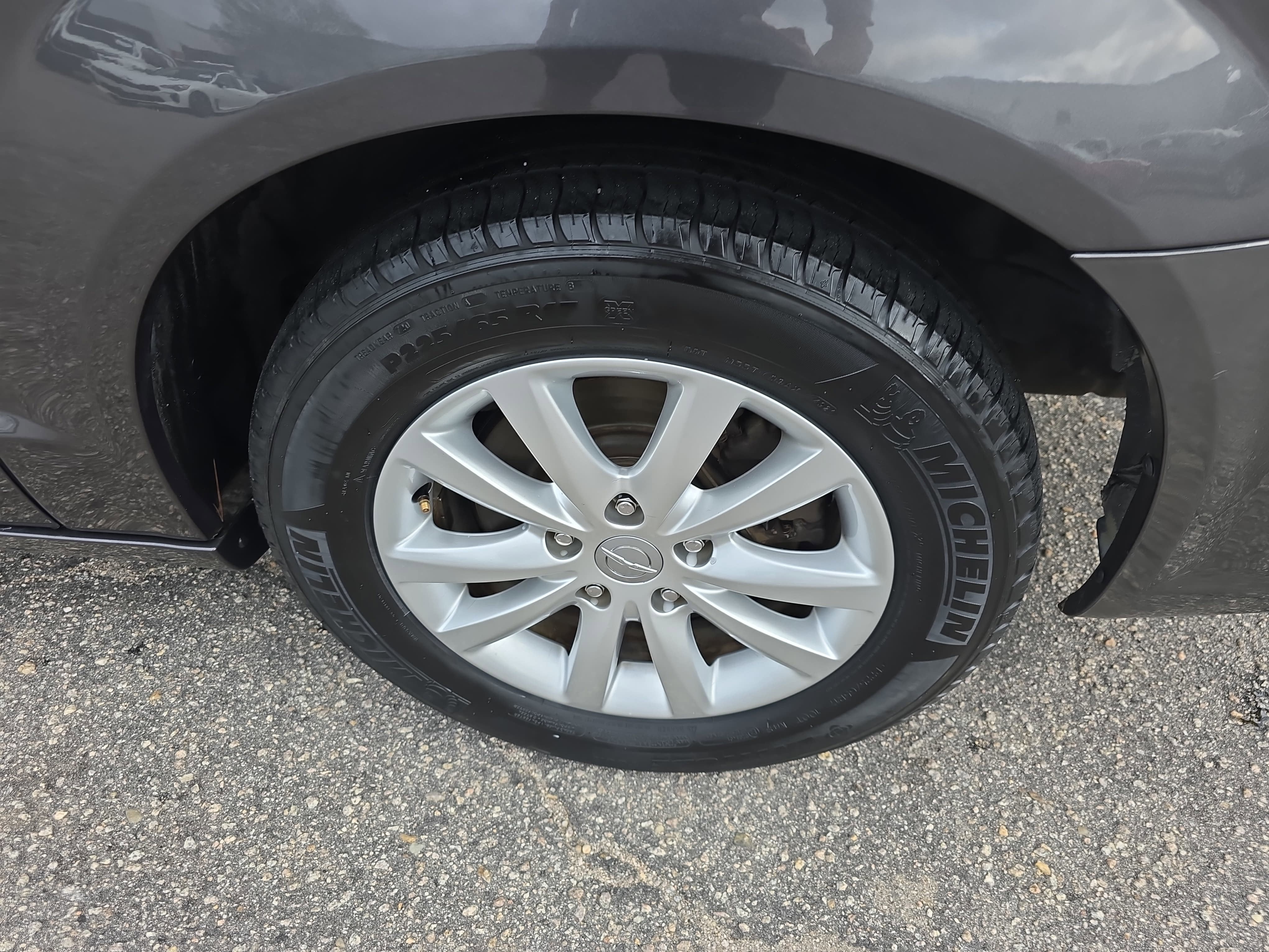 2016 Chrysler Town & Country Limited Platinum