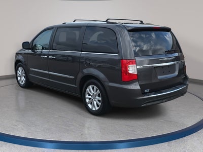 2016 Chrysler Town & Country Limited Platinum