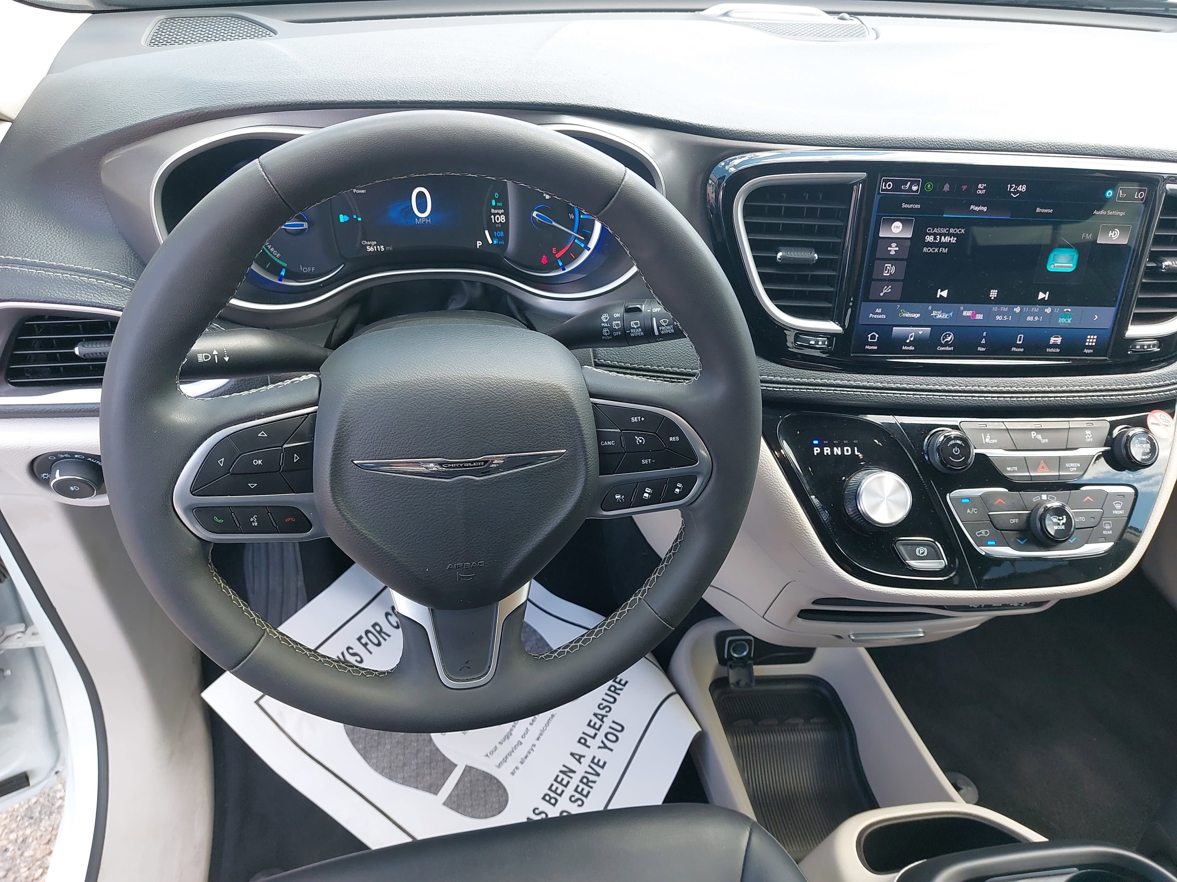 2024 Chrysler Pacifica Hybrid Select