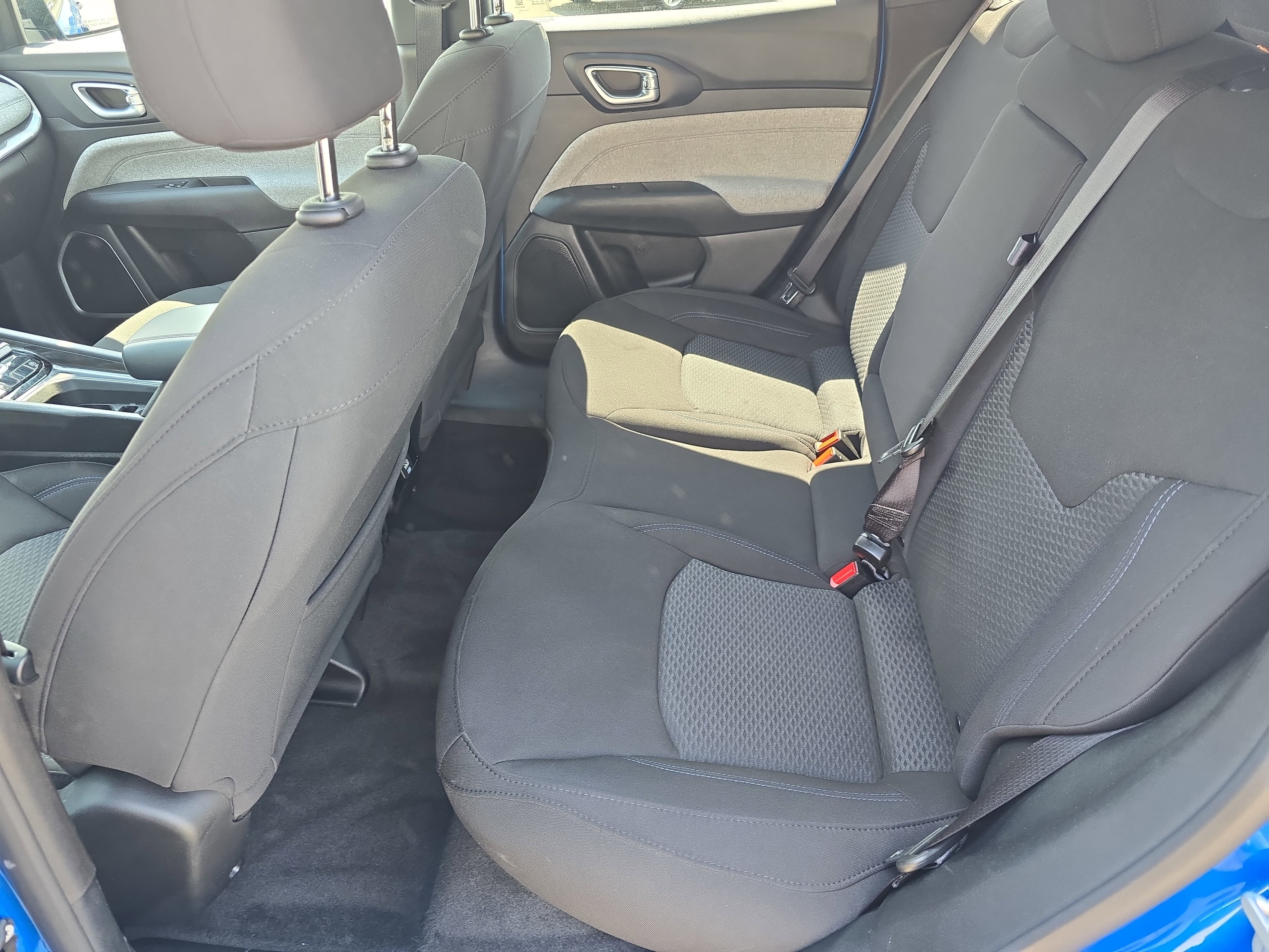 2023 Jeep Compass Sport