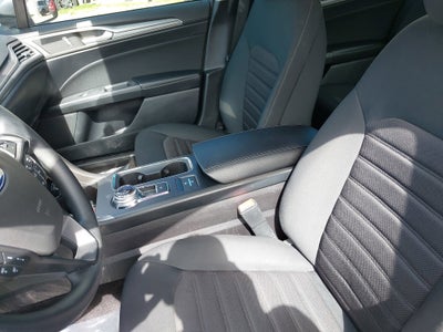 2020 Ford Fusion Hybrid SE