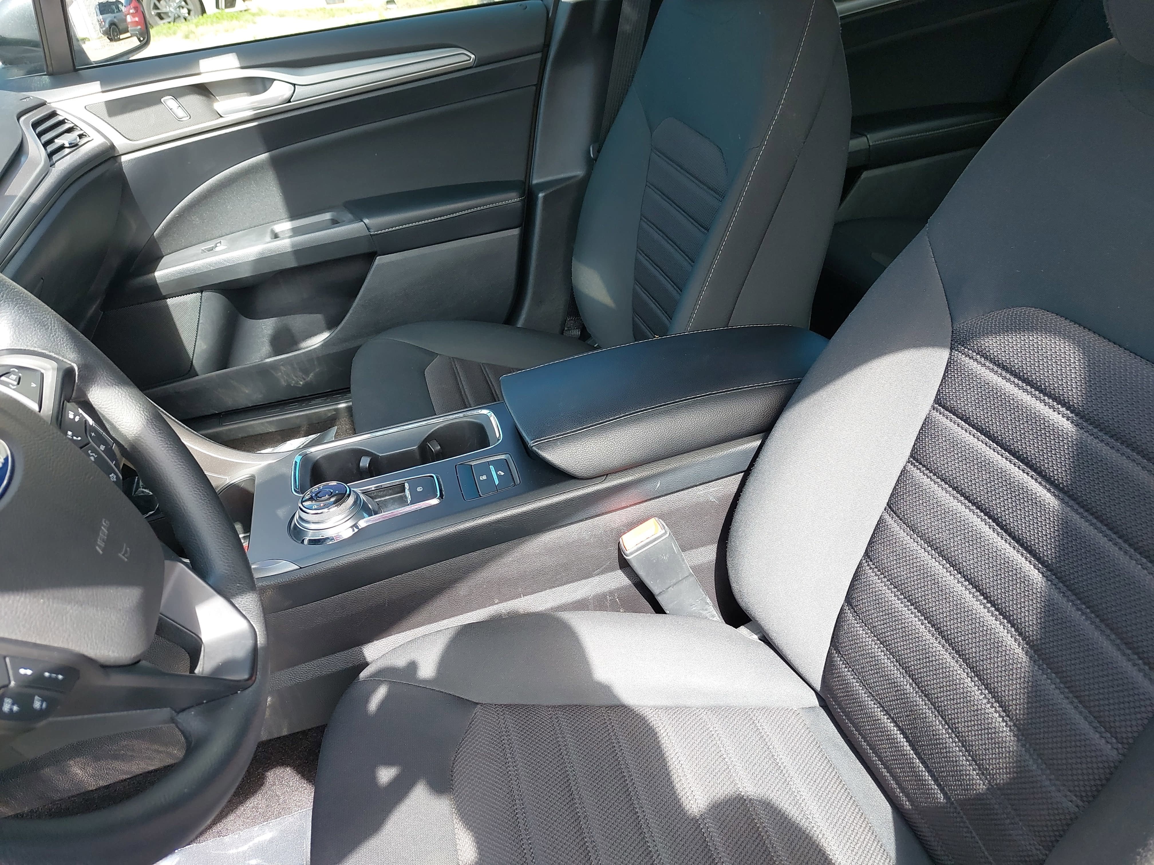 2020 Ford Fusion Hybrid SE