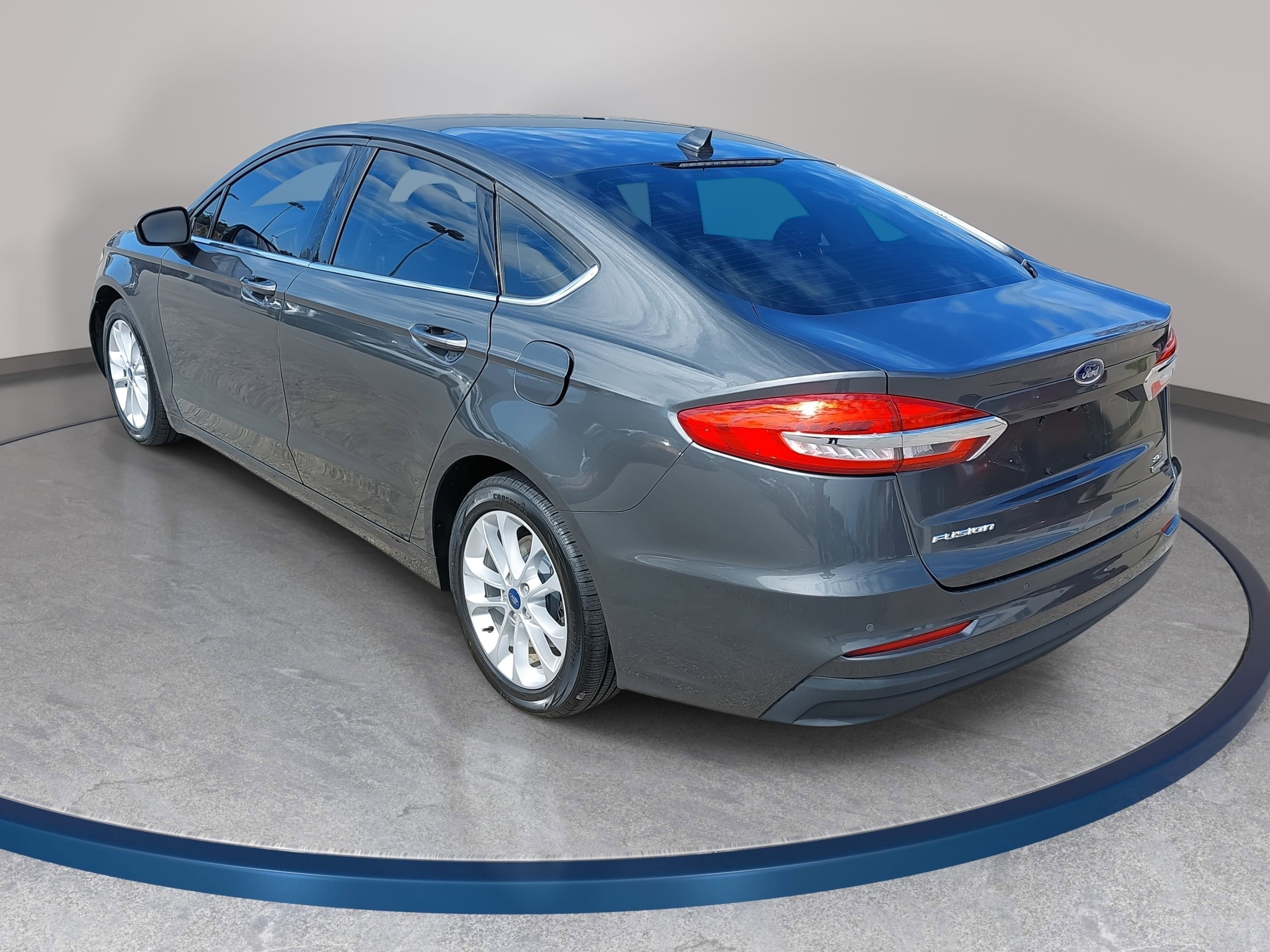 2020 Ford Fusion Hybrid SE