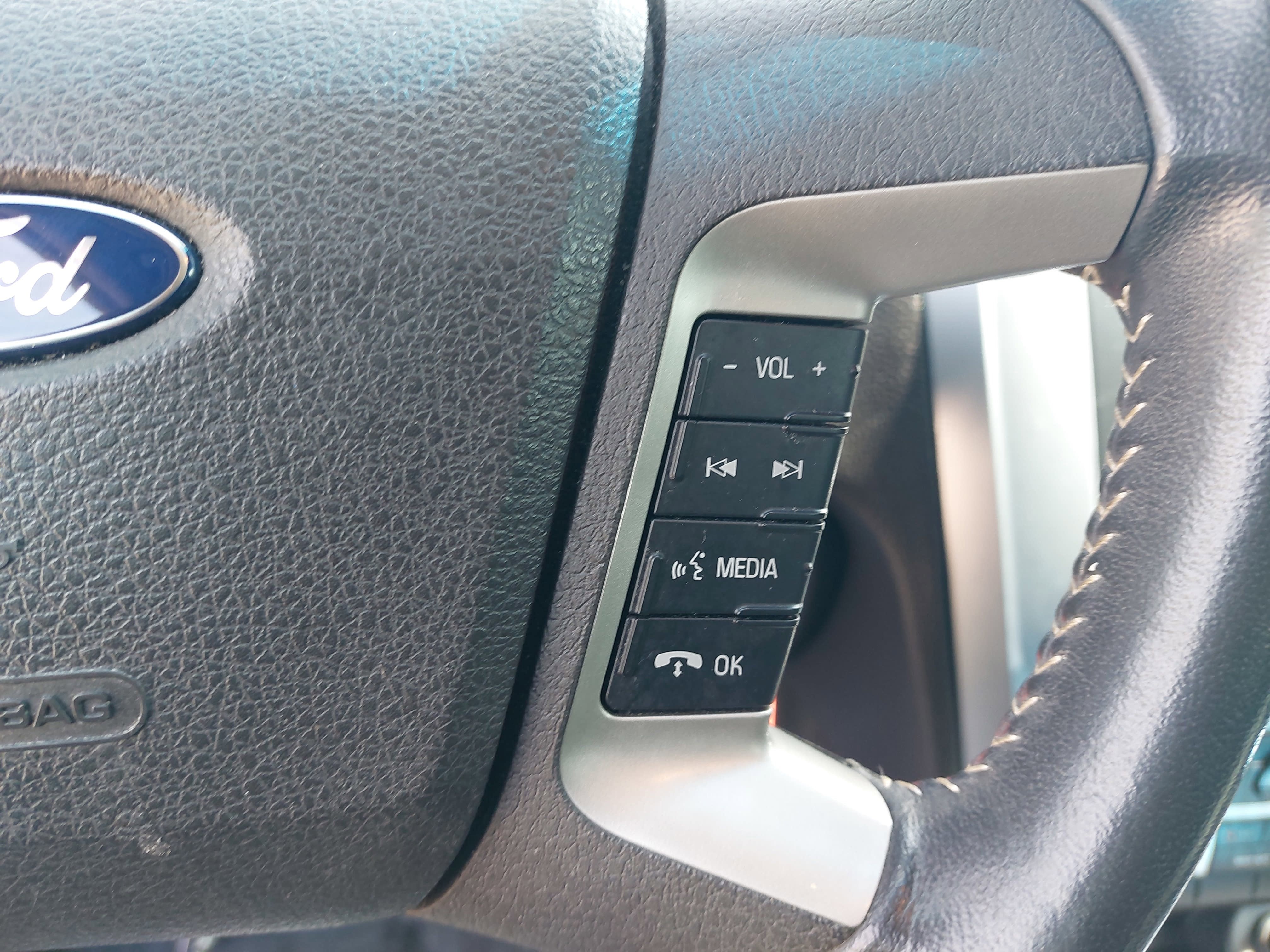 2011 Ford Fusion SEL