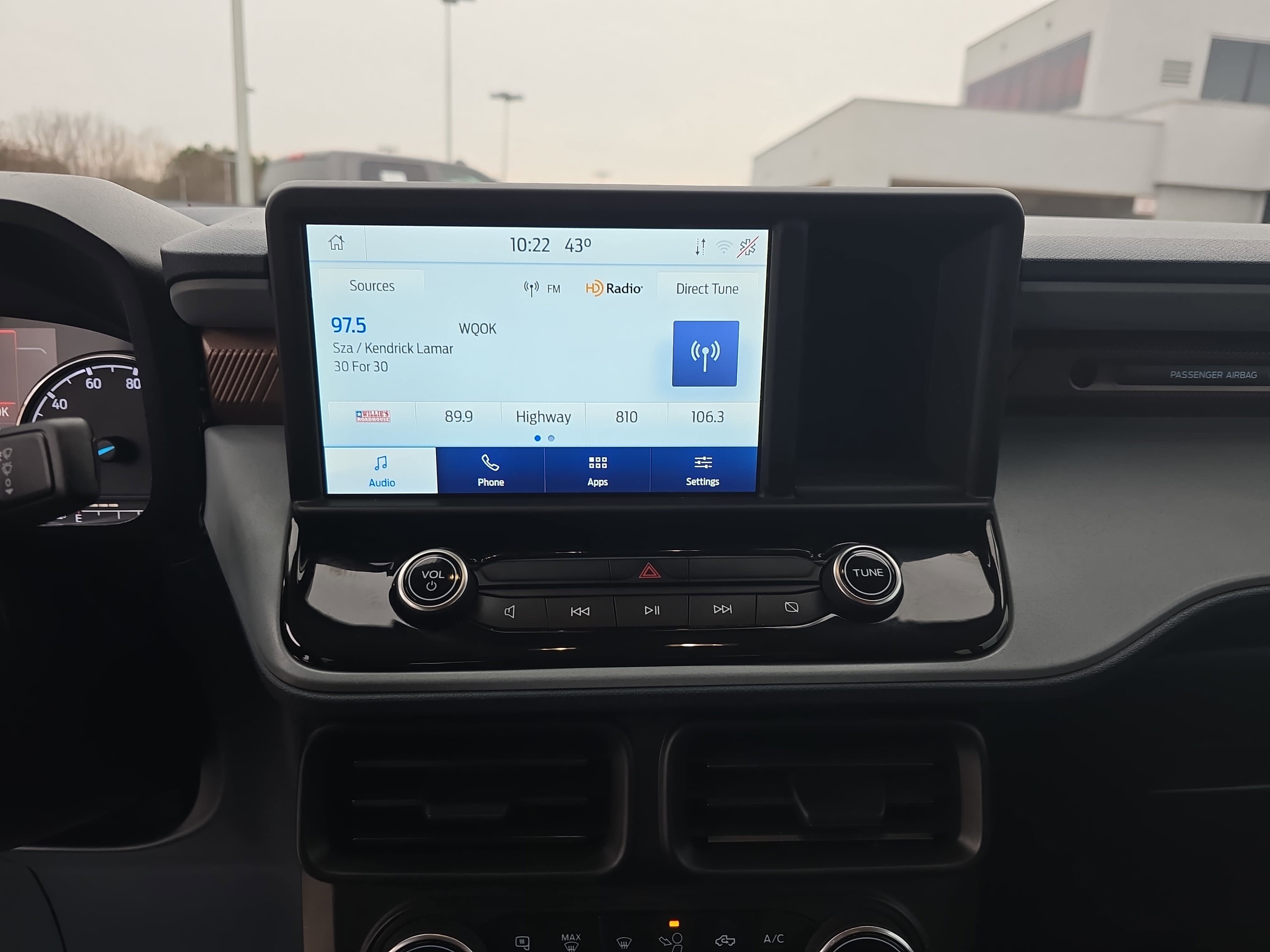 2022 Ford Maverick XL